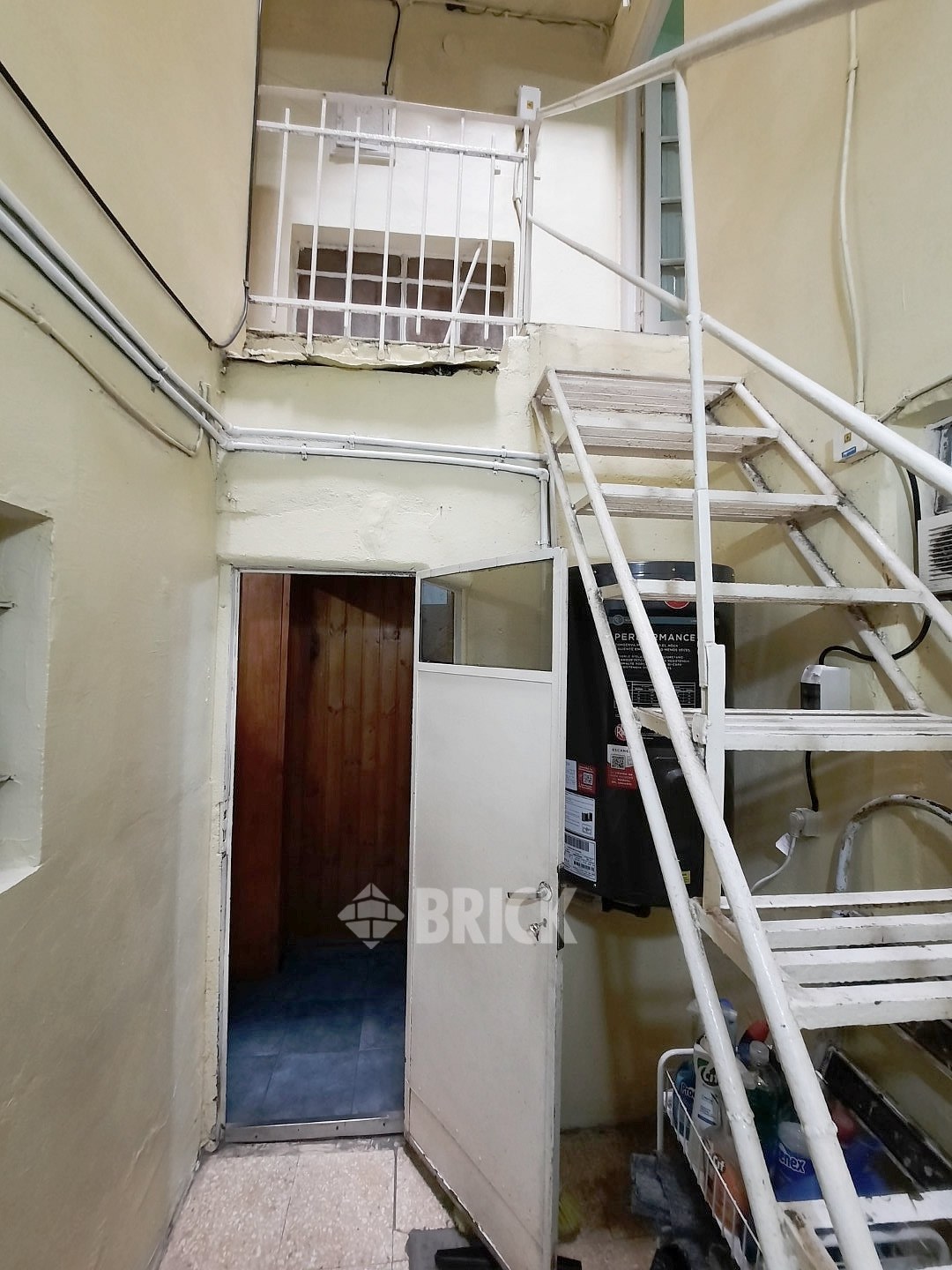 LAPRIDA al 1200 Piso PB 21