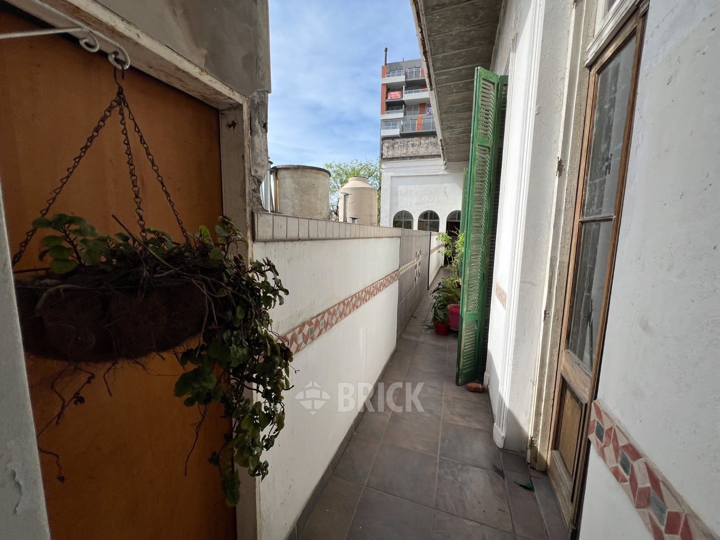 ALBERDI, JUAN B., AV. al 3200 Piso 1 10