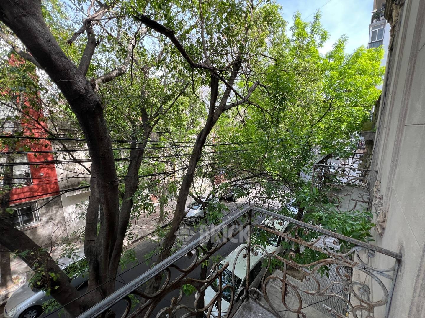 ALBERDI, JUAN B., AV. al 3200 Piso 1 13