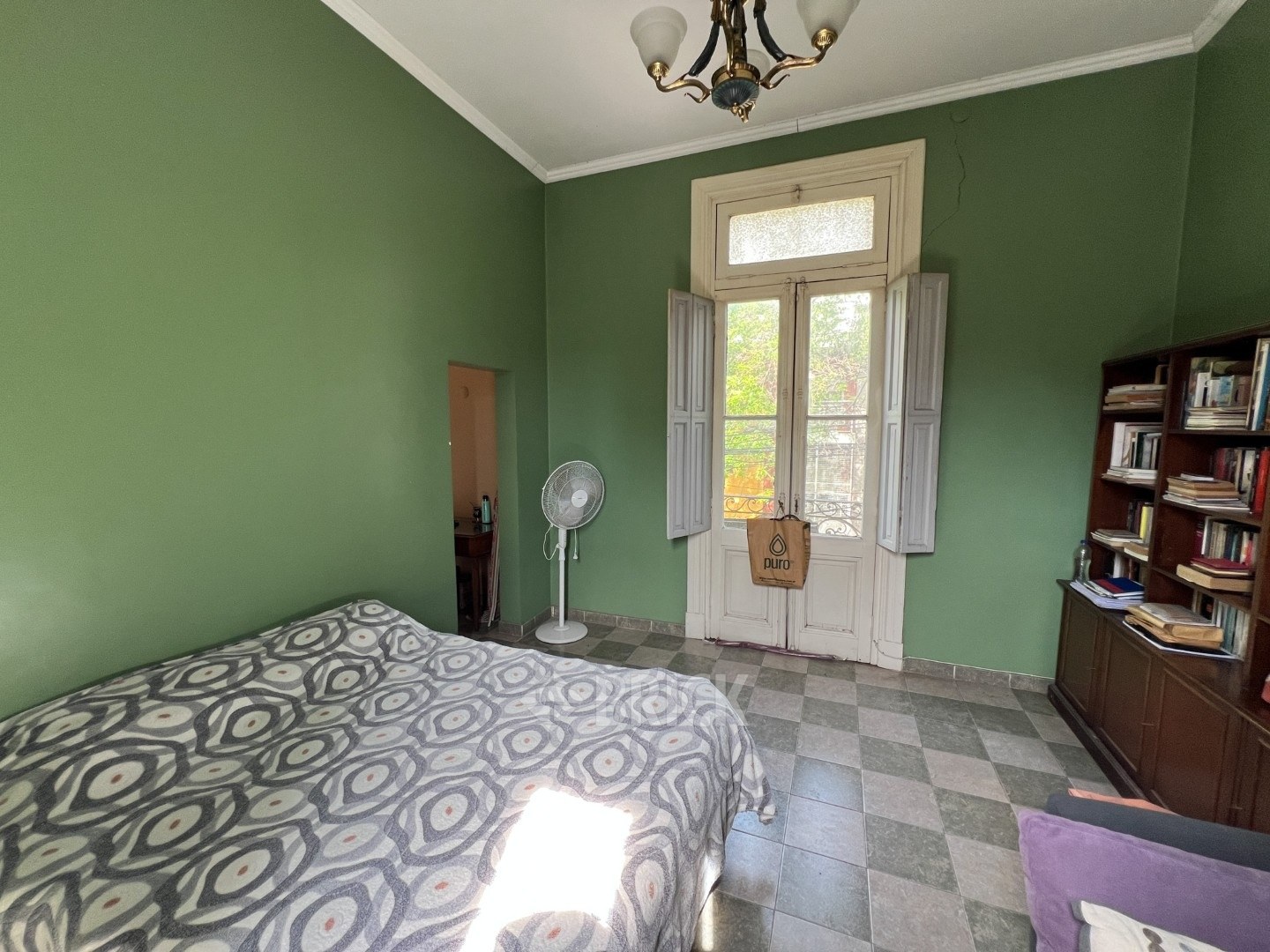 ALBERDI, JUAN B., AV. al 3200 Piso 1 16