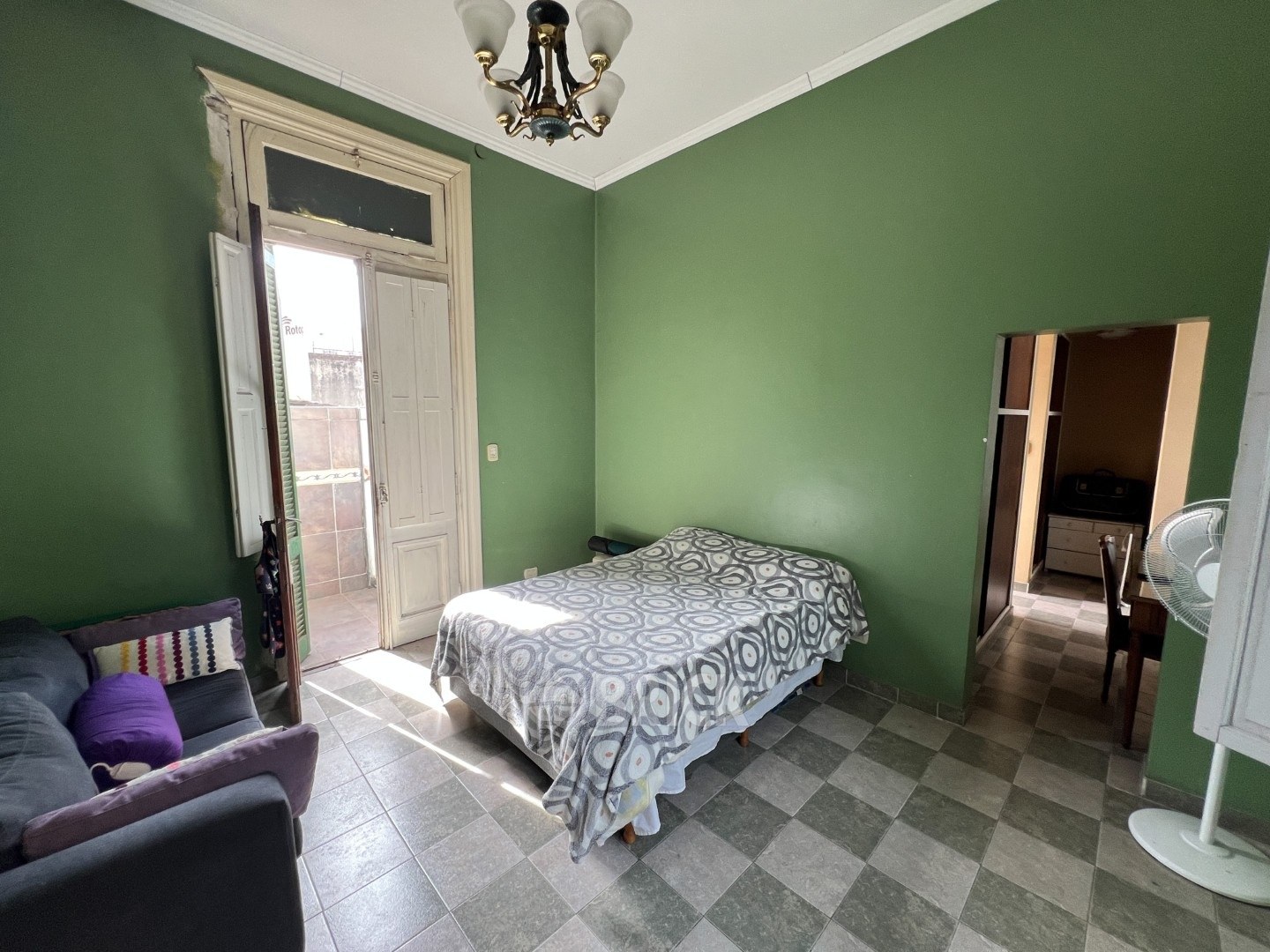 ALBERDI, JUAN B., AV. al 3200 Piso 1 17