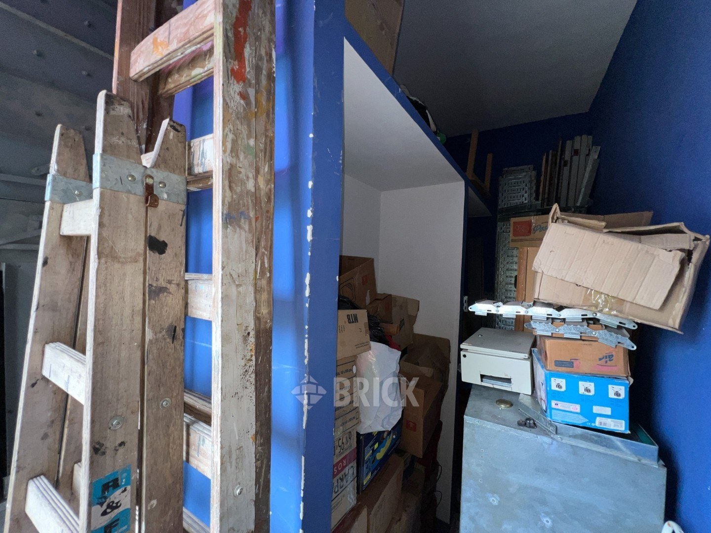 ALBERDI, JUAN B., AV. al 3200 Piso 1 33