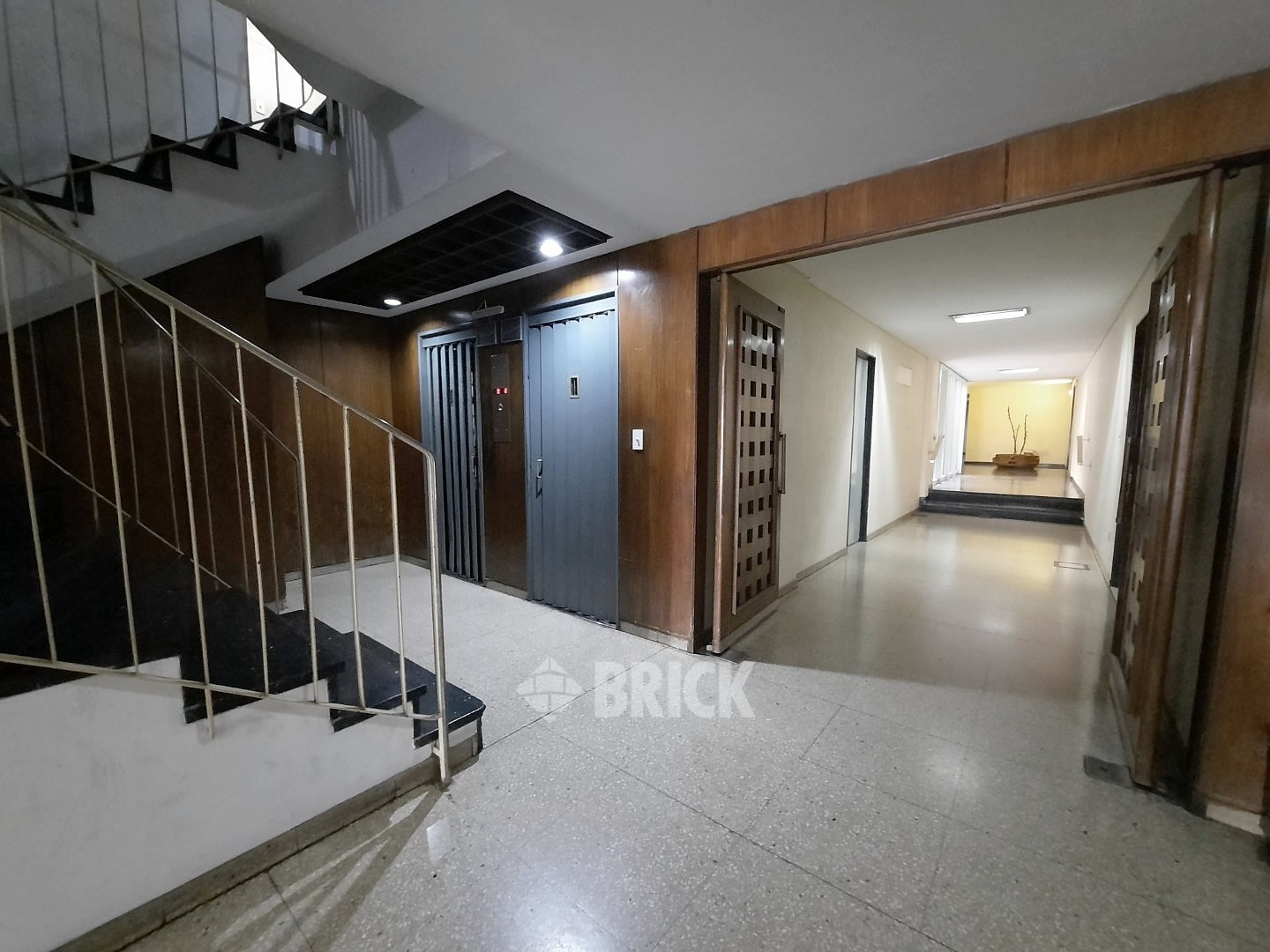 MITRE, BARTOLOME al 1100 Piso 6 24