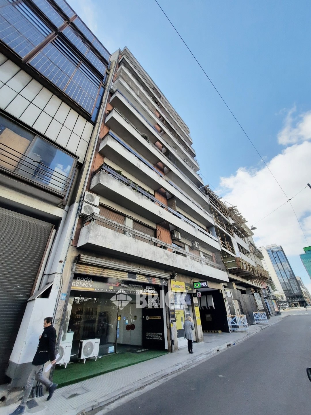 MITRE, BARTOLOME al 1100 Piso 6 27