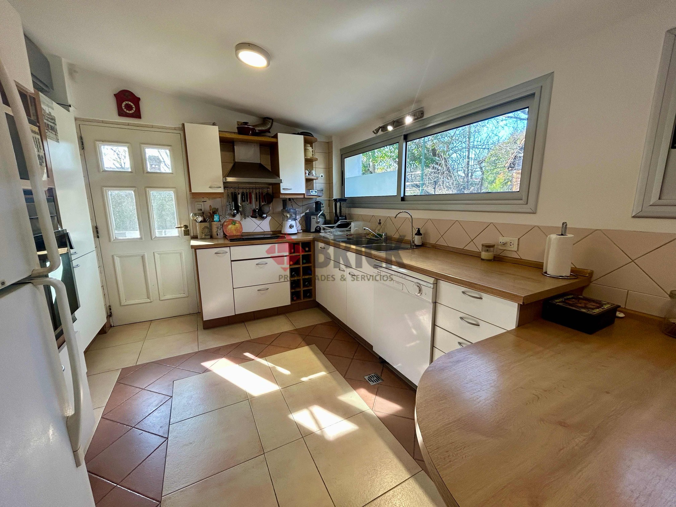 JACINTO DIAZ al 2800 11