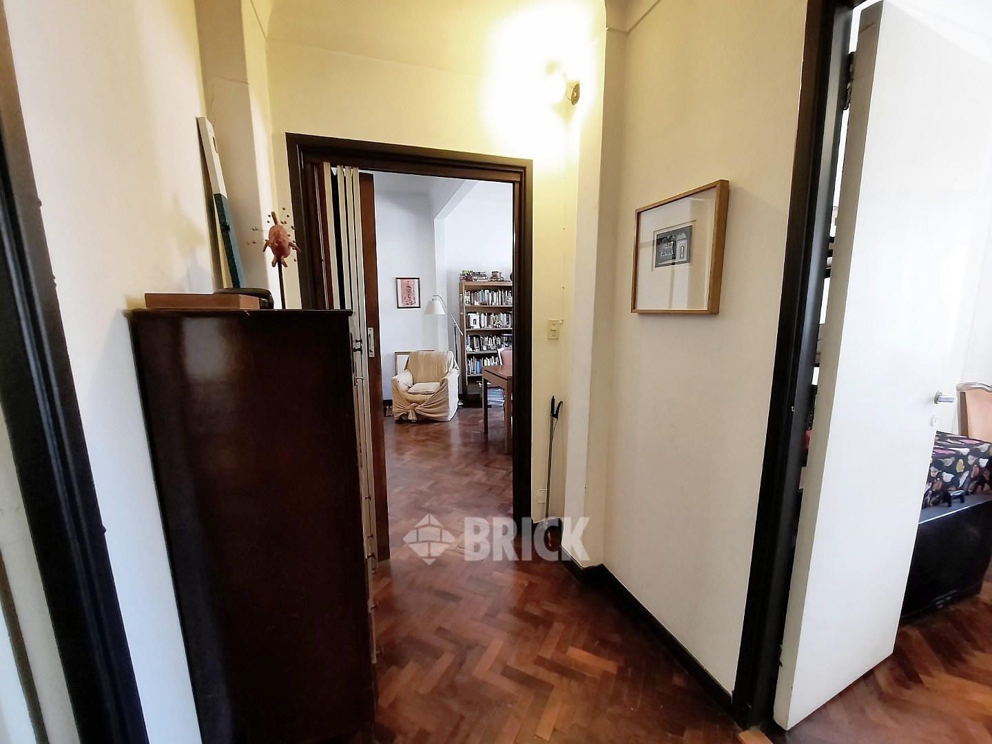 THAMES al 400 Piso 2 10