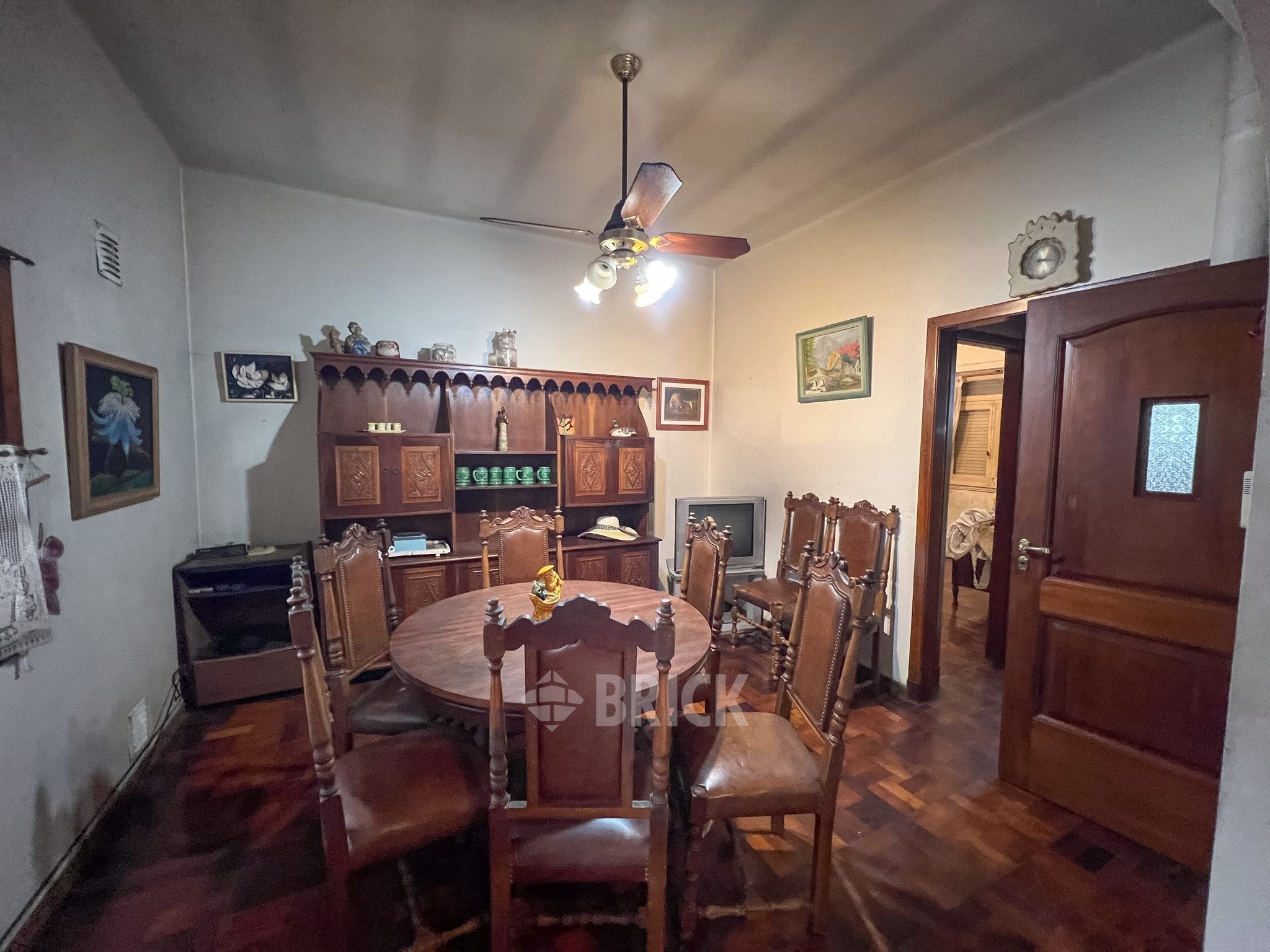 MONTIEL al 900 Piso 1 1