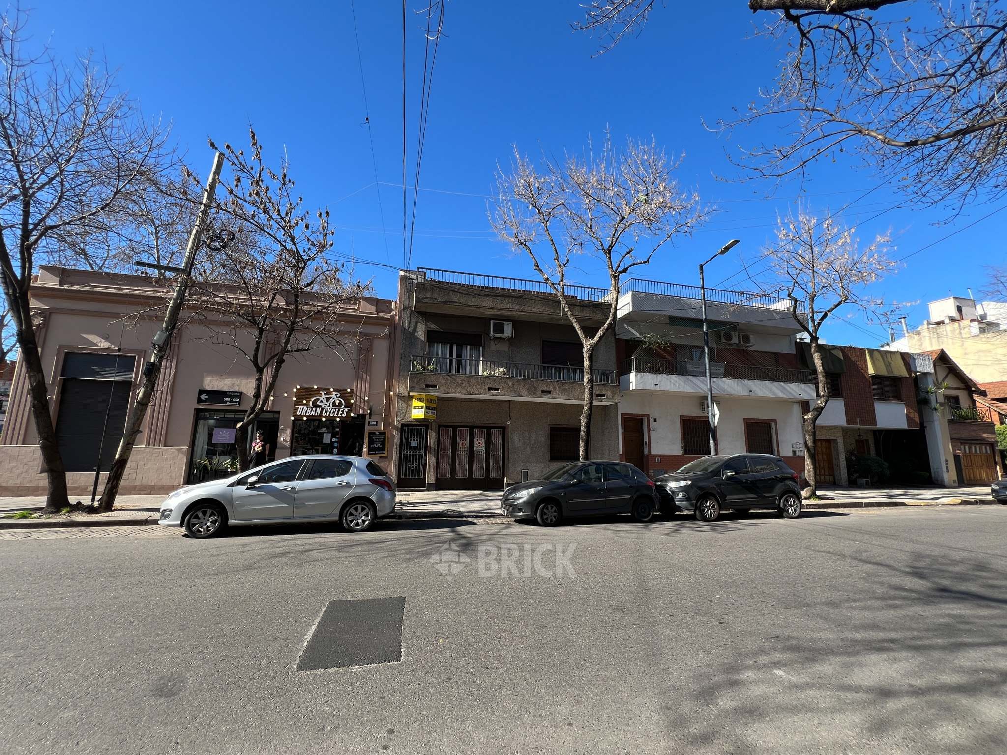 LAGUNA al 500 Piso PB 14