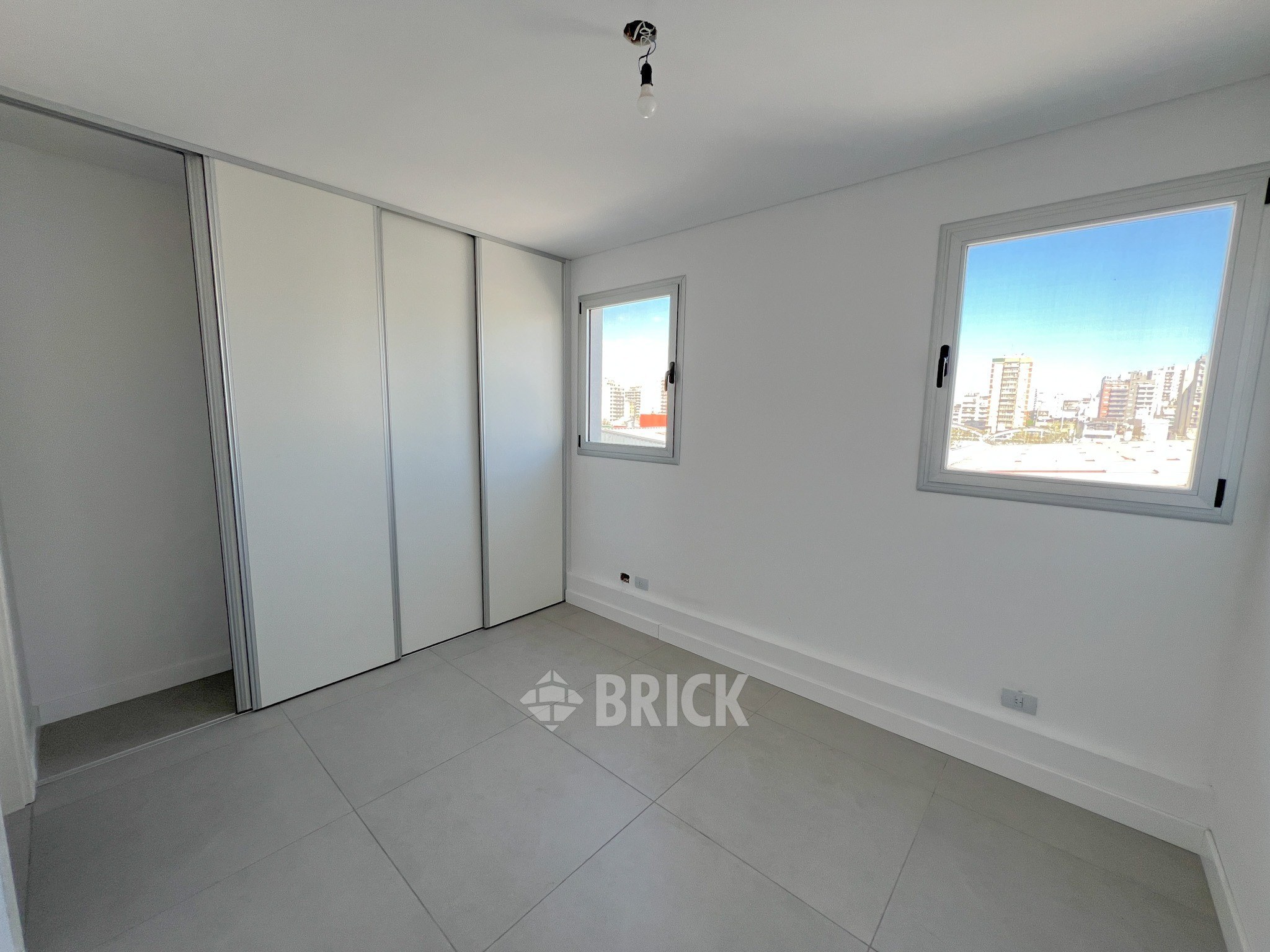 BOGOTA al 1600 Piso 5 12