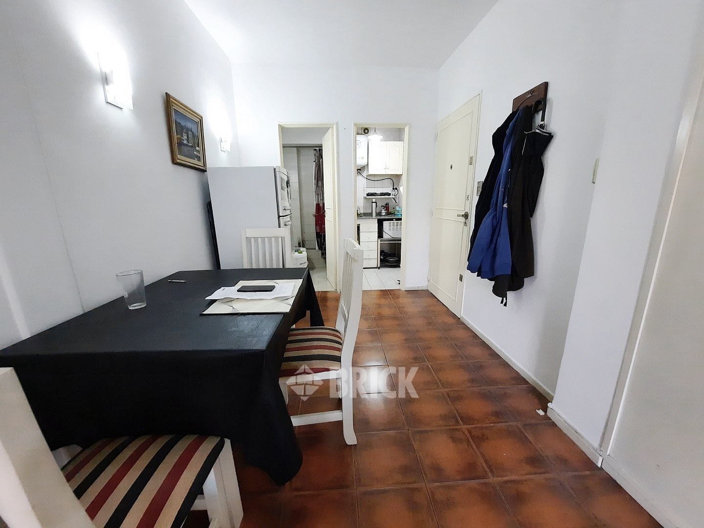 ECUADOR al 1300 Piso 8 12