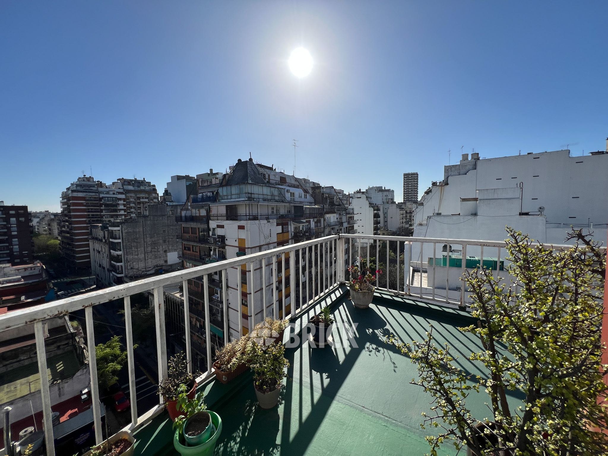 GOMEZ, VALENTIN al 3000 Piso 9 11