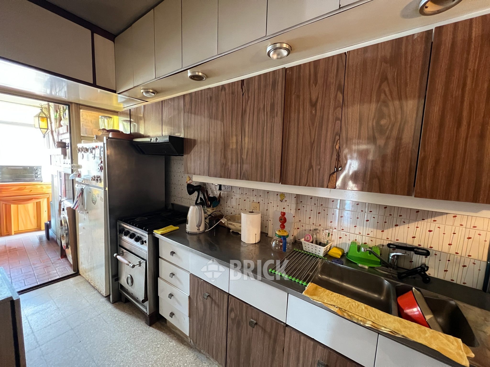 GOMEZ, VALENTIN al 3000 Piso 9 23