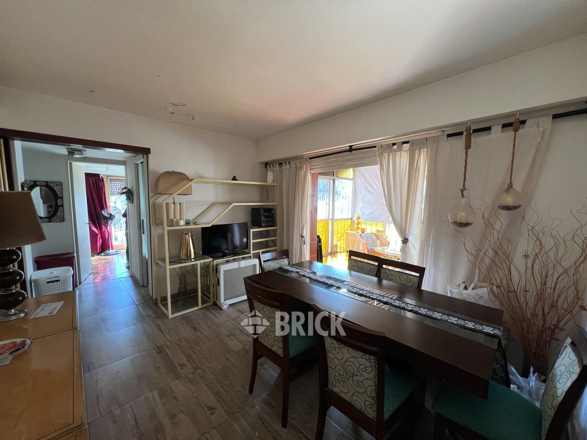 GOMEZ, VALENTIN al 3000 Piso 9 3