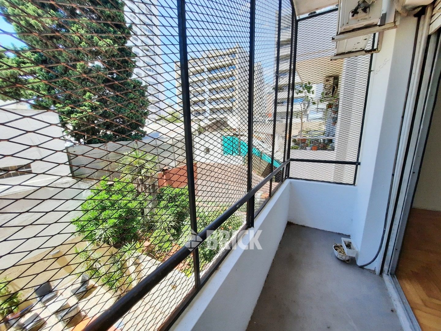 CESPEDES al 3400 Piso 2 14