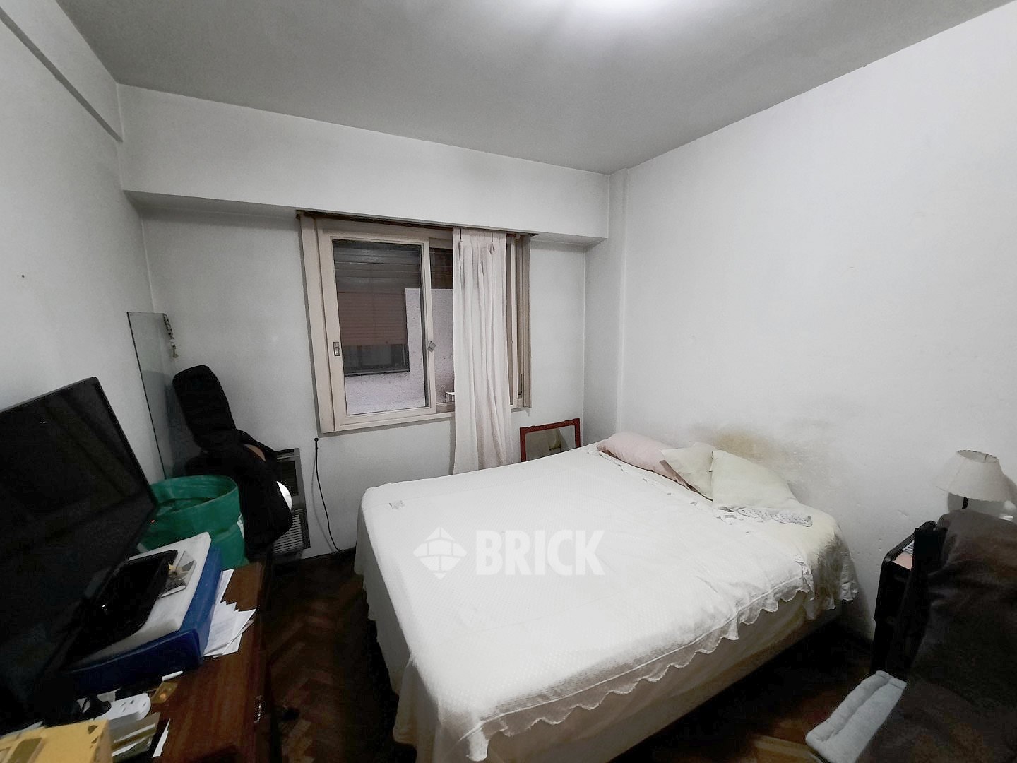 SALGUERO, JERONIMO al 1700 Piso 2 14