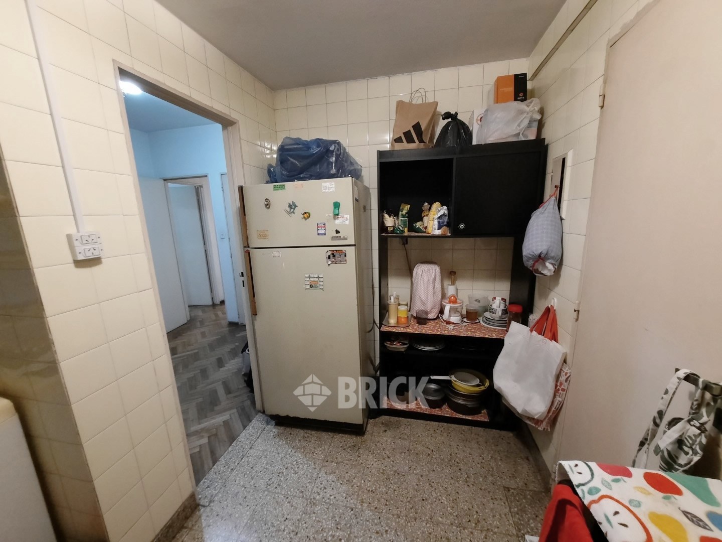 SALGUERO, JERONIMO al 1700 Piso 2 20