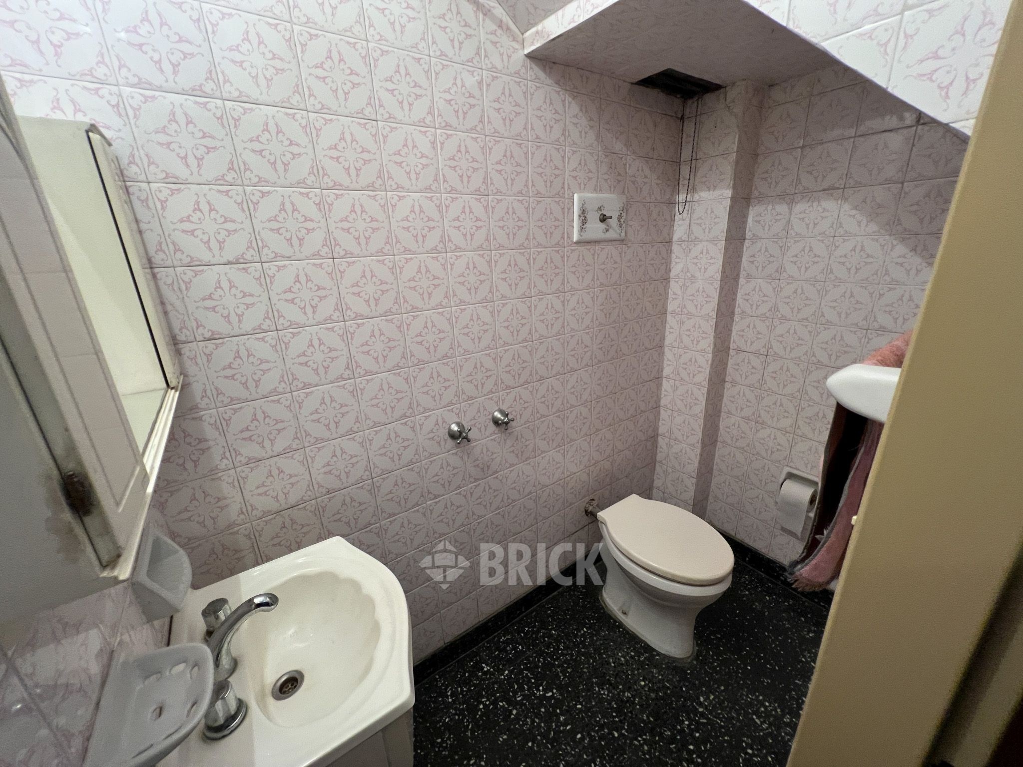 CHILE al 2500 Piso PB 11