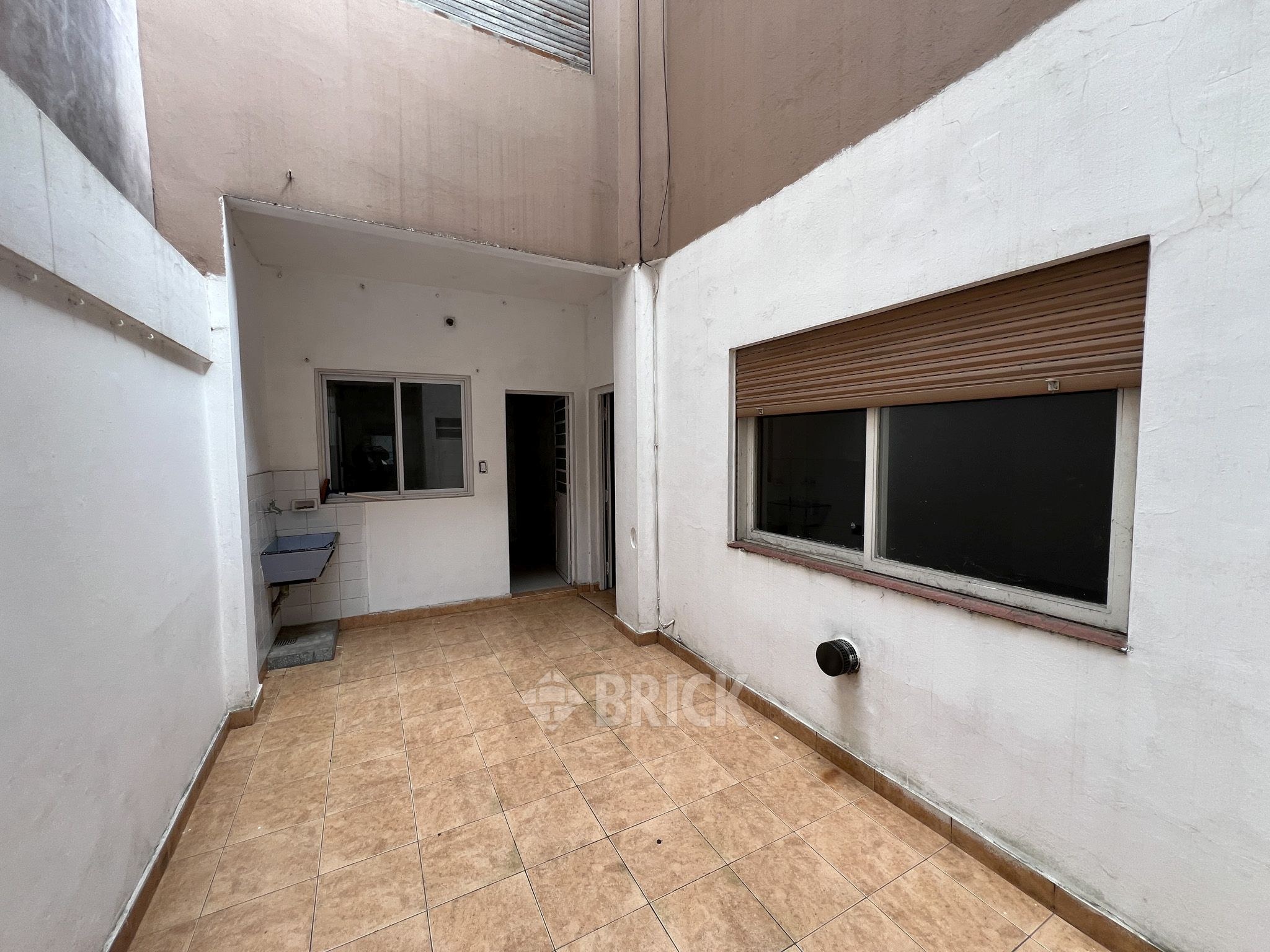 CHILE al 2500 Piso PB 28