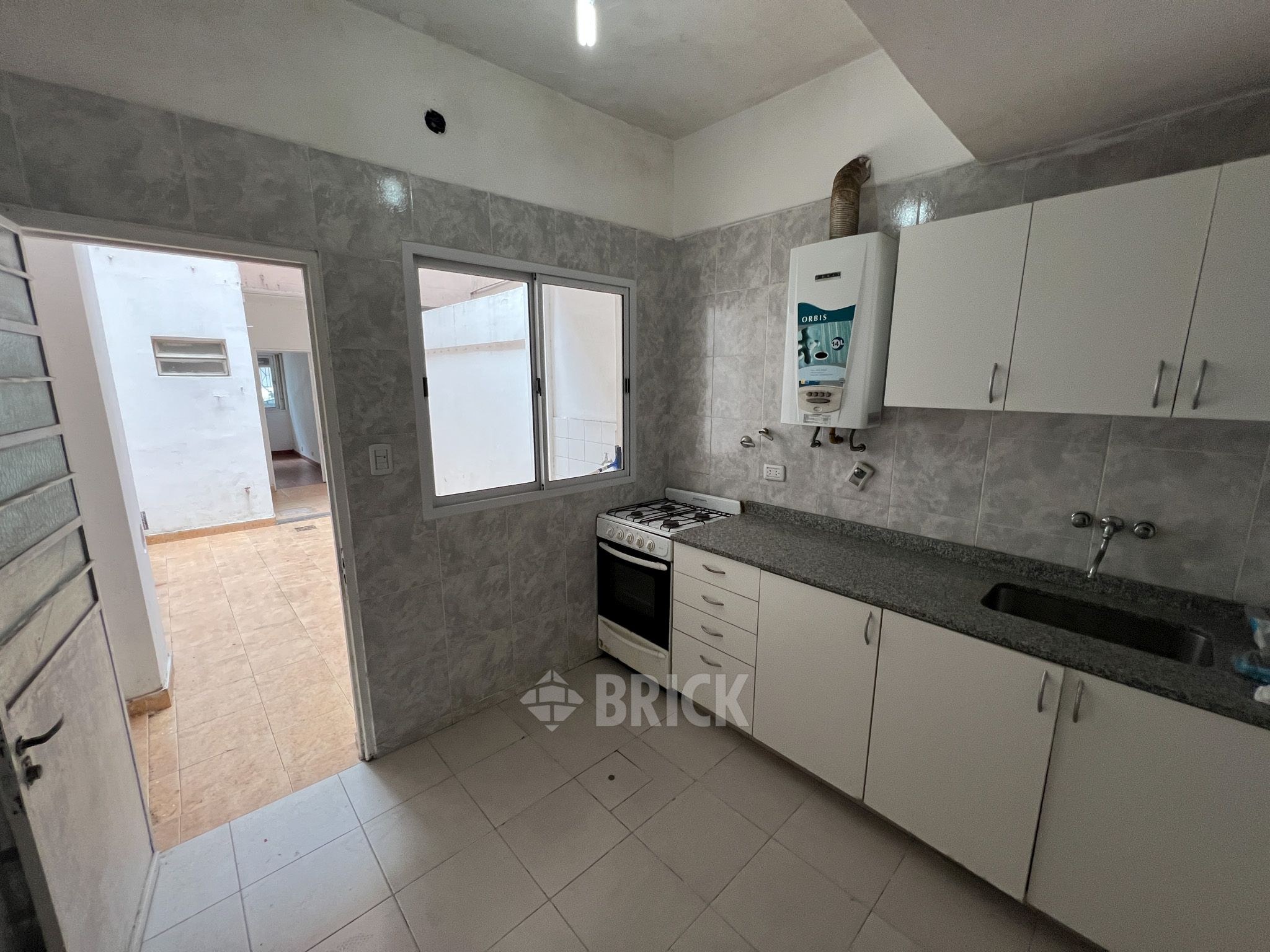 CHILE al 2500 Piso PB 31