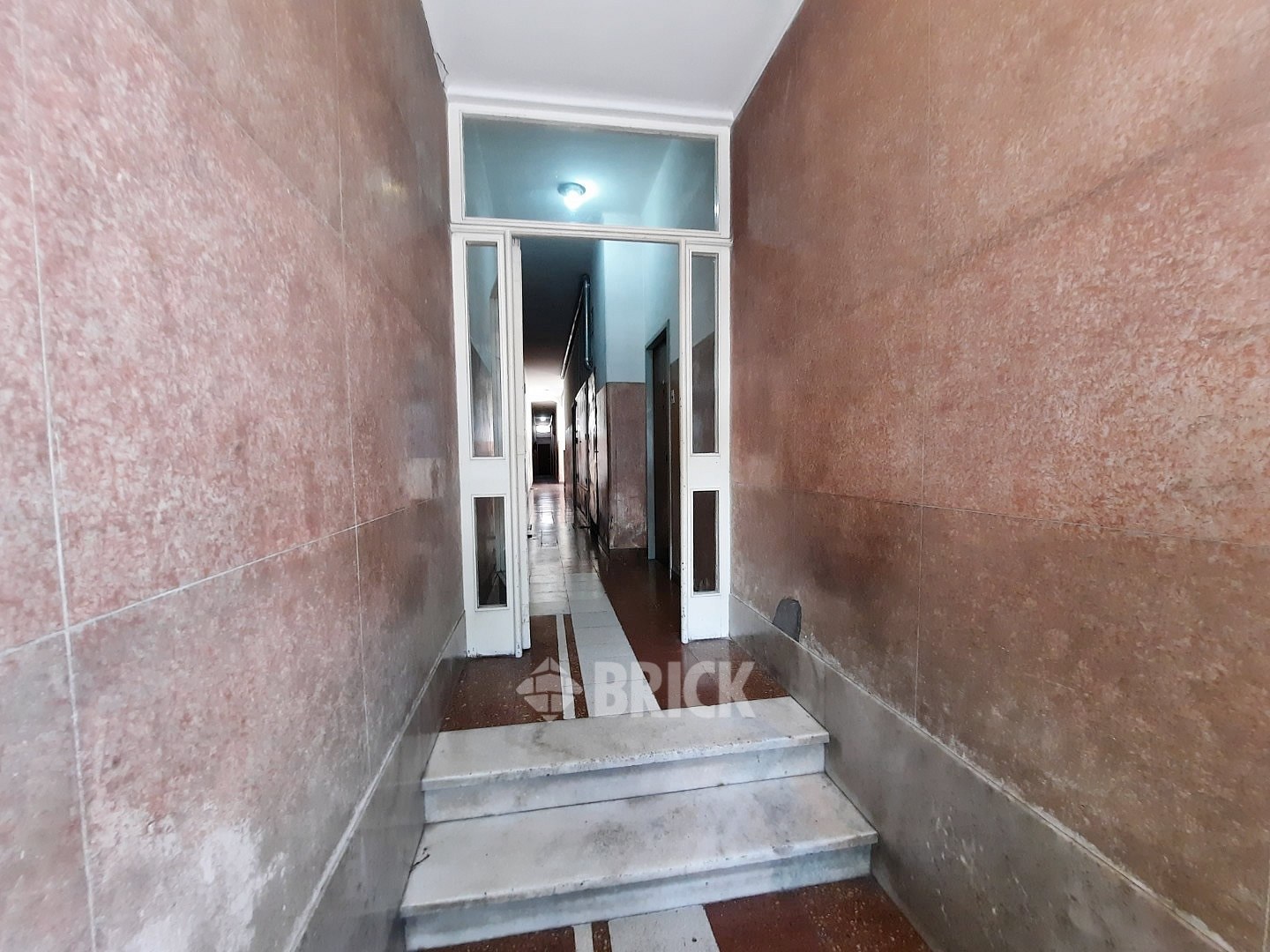 JUJUY, AV. al 2000 Piso PB 24