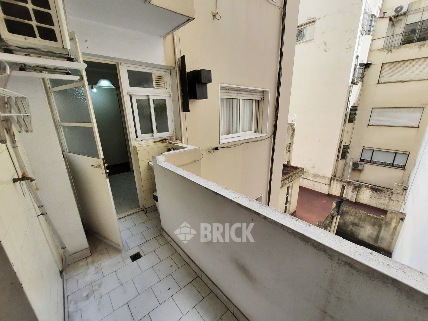 GUEMES al 4100 Piso 5 8