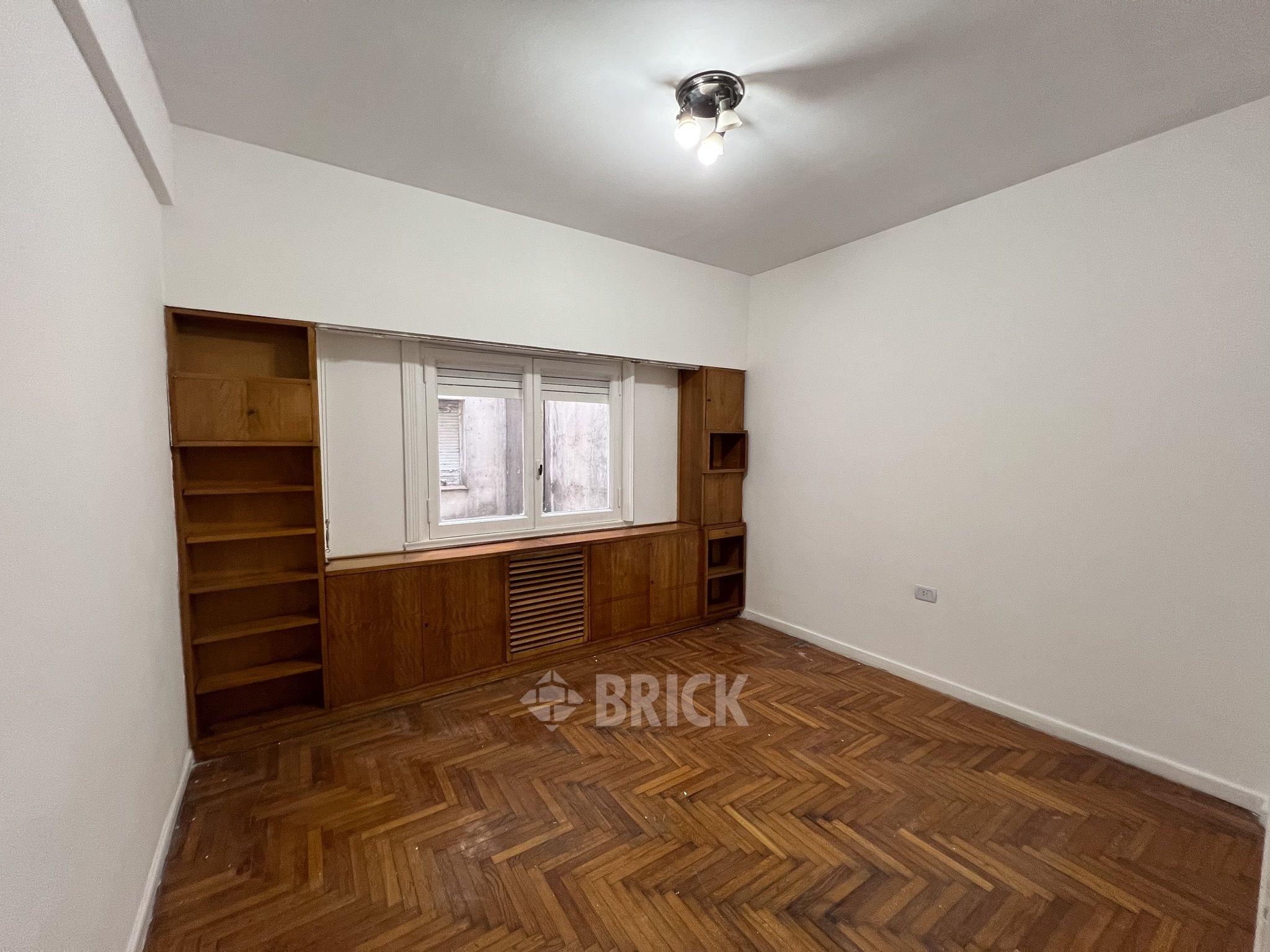 BACACAY al 2500 Piso 1 12