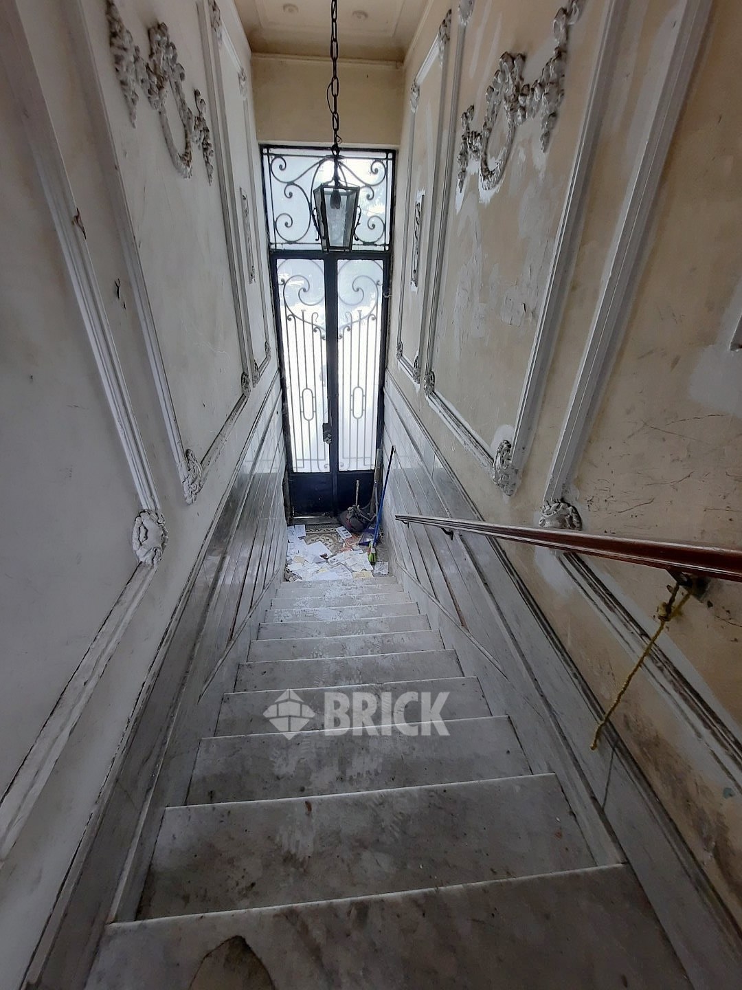 ALVAREZ THOMAS, AV. al 700 33