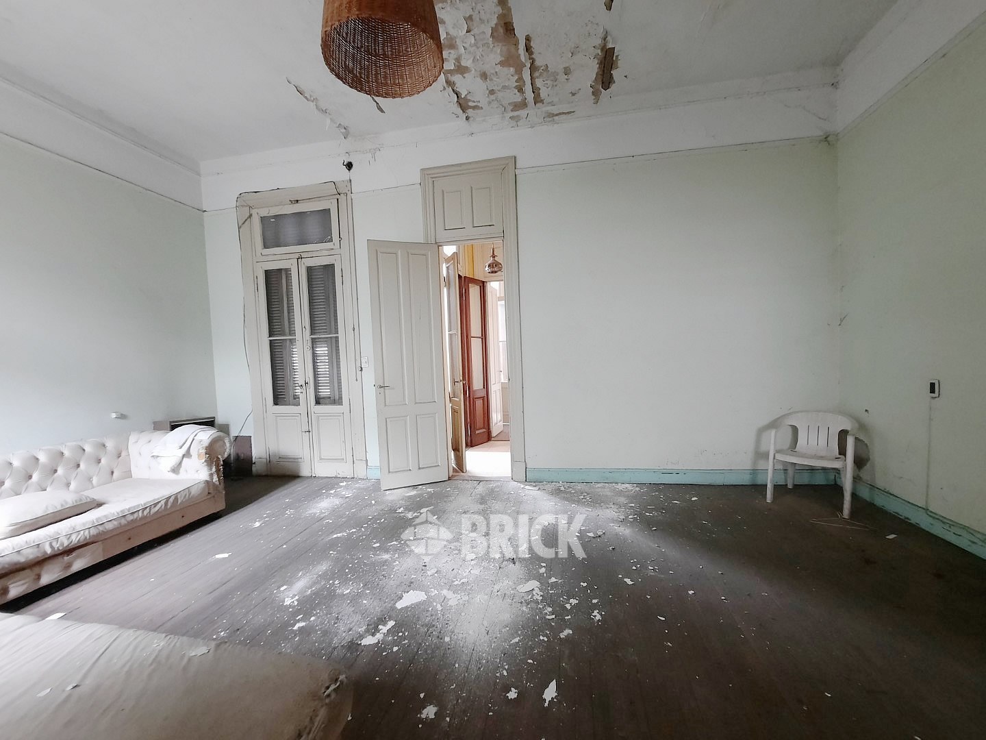 ALVAREZ THOMAS, AV. al 700 55