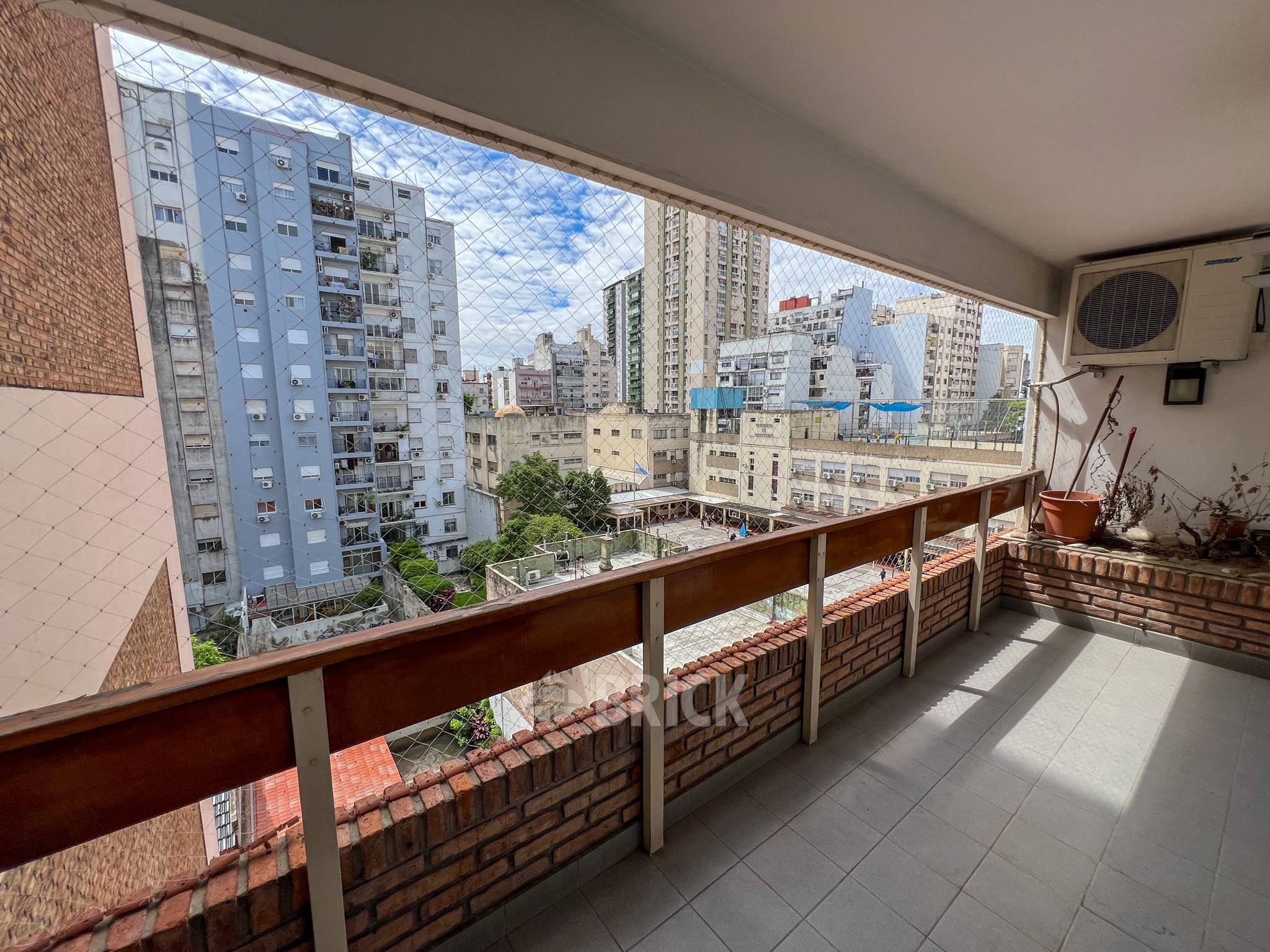 ALBERDI, JUAN B., AV. al 1000 Piso 6 26