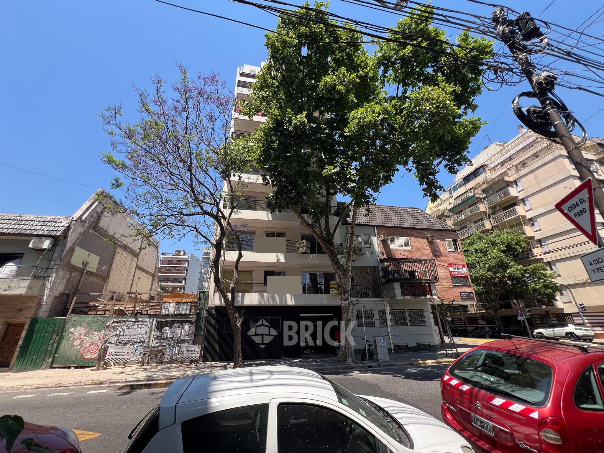 ALVAREZ, JULIAN al 700 Piso 6 29