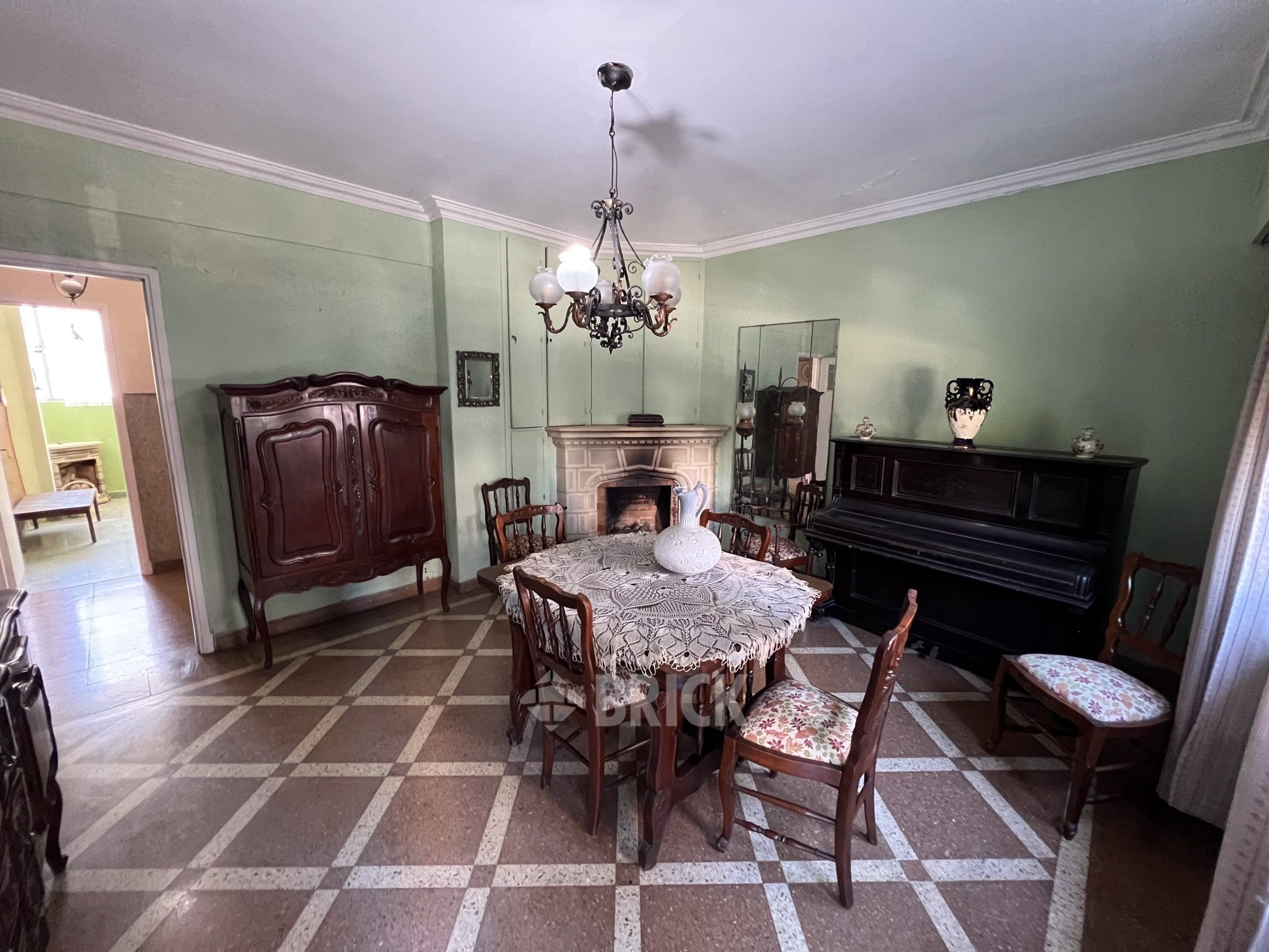 TRIUNVIRATO, AV. al 3300 Piso 1 3