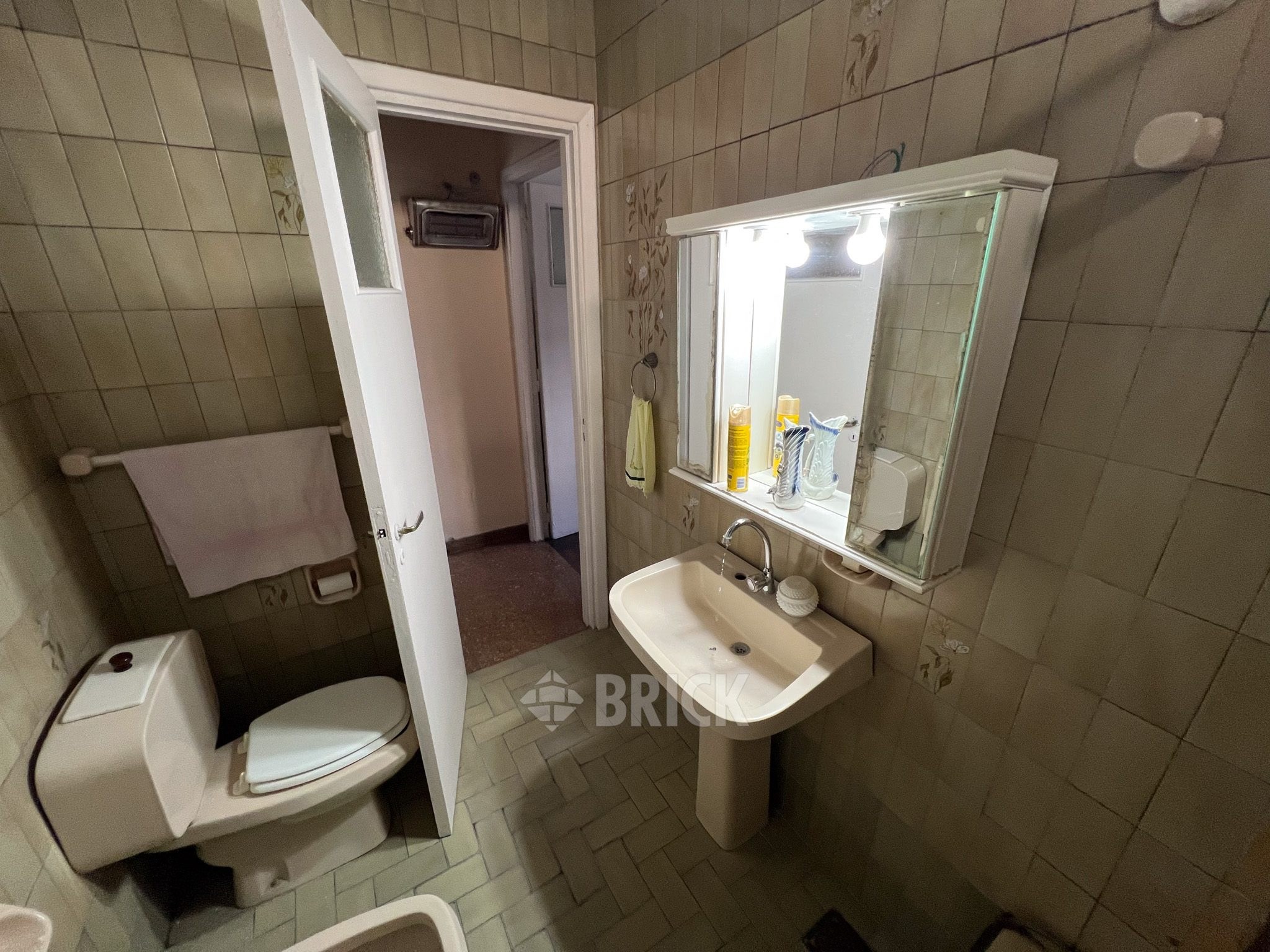 TRIUNVIRATO, AV. al 3300 Piso 1 8