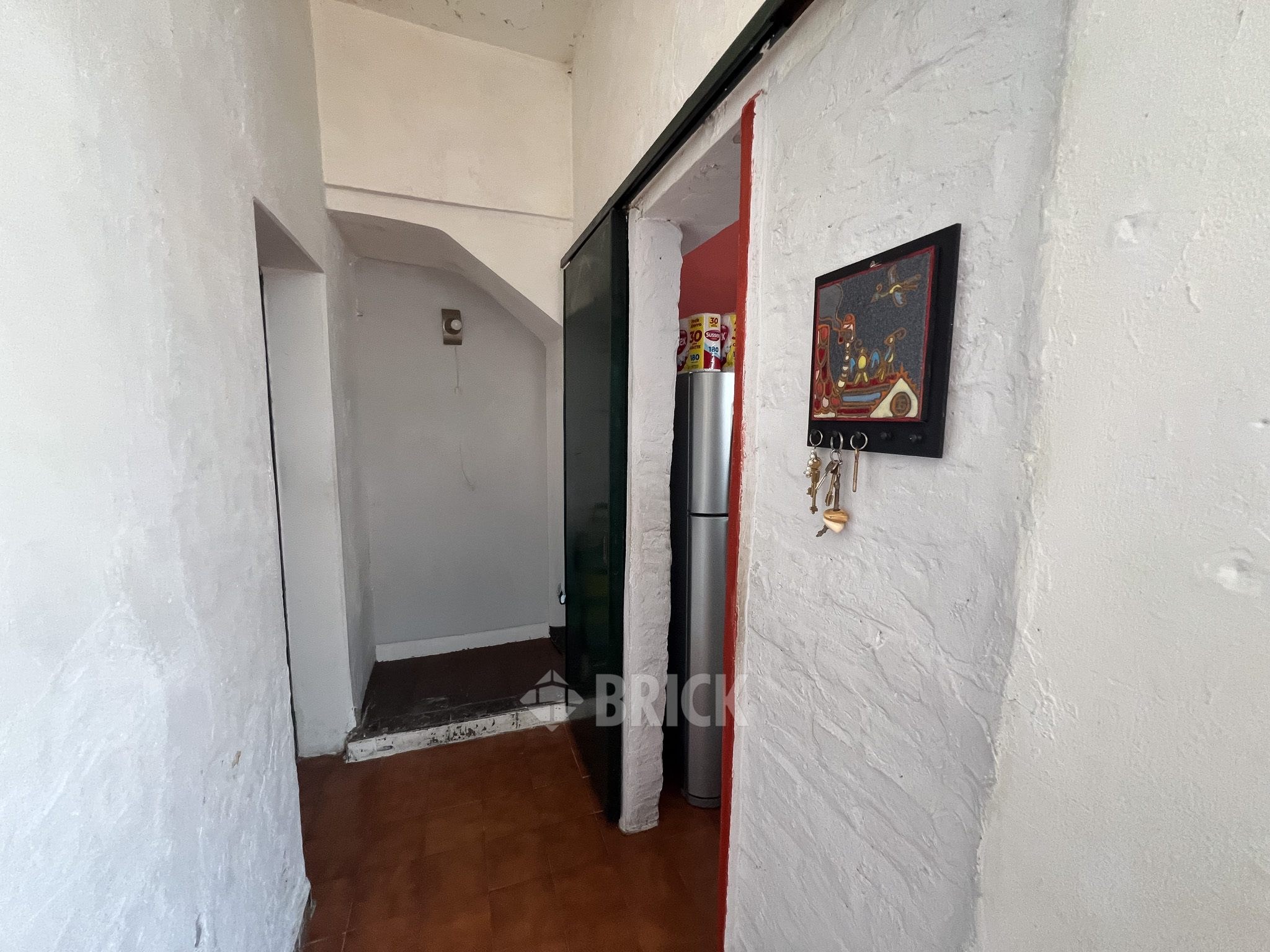 MARTINEZ, ENRIQUE al 700 Piso PB 16