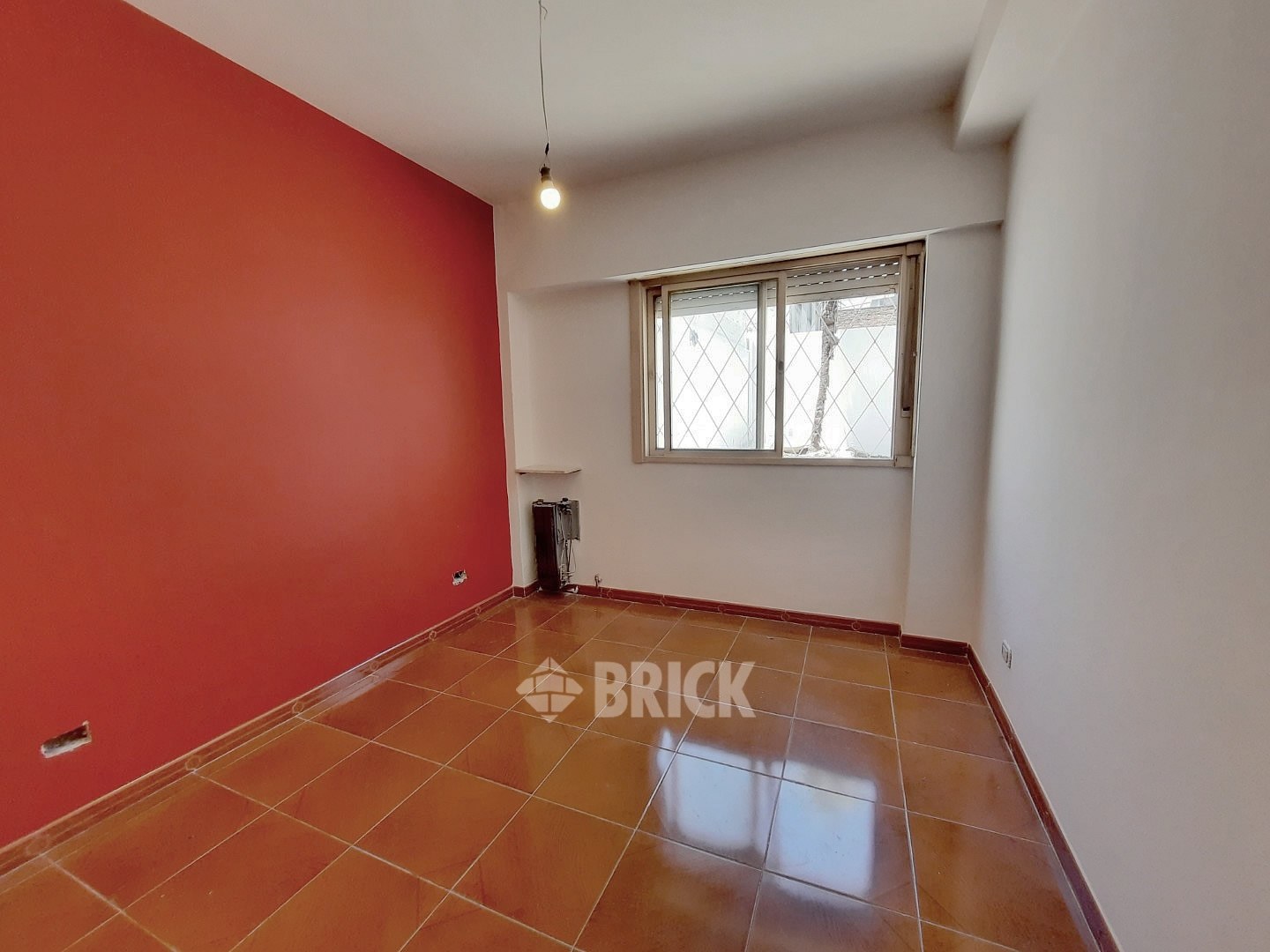 PAYSANDU al 1900 Piso PB 18