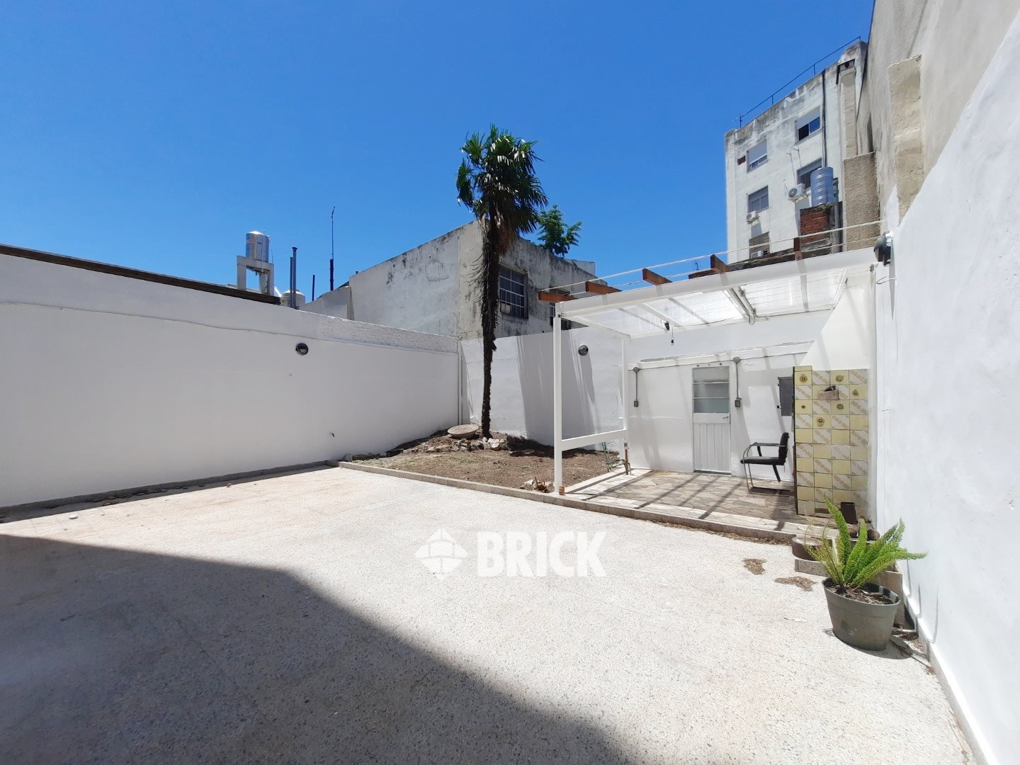 PAYSANDU al 1900 Piso PB 6