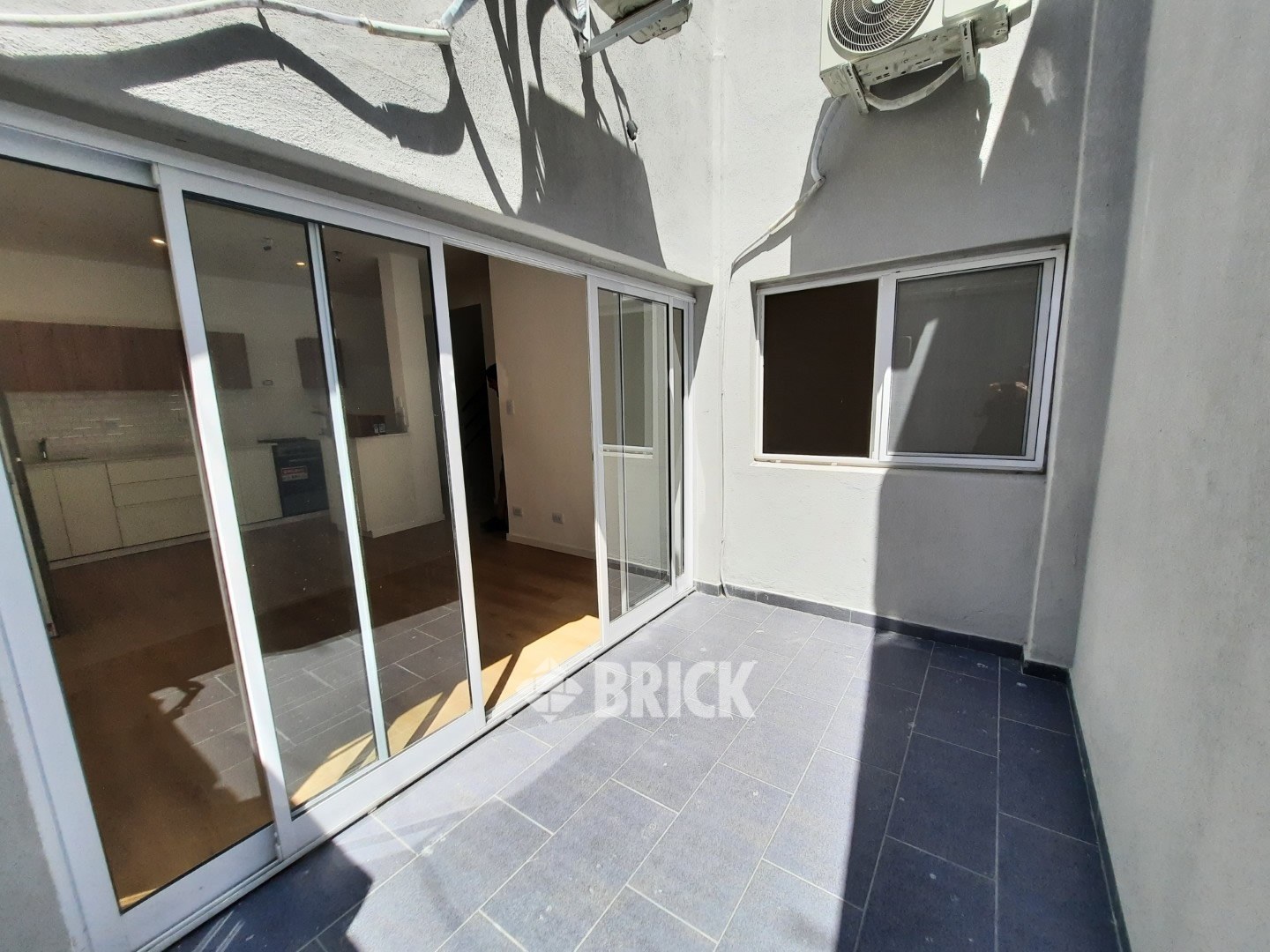 ESPINOSA al 1500 Piso PB 11