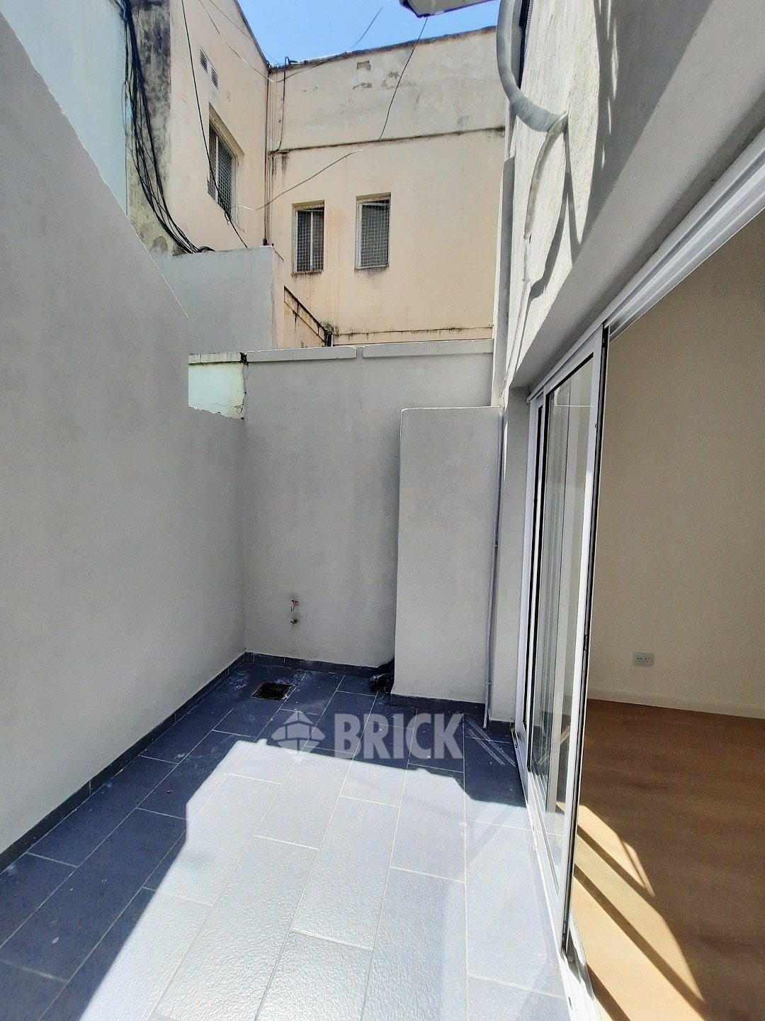 ESPINOSA al 1500 Piso PB 13