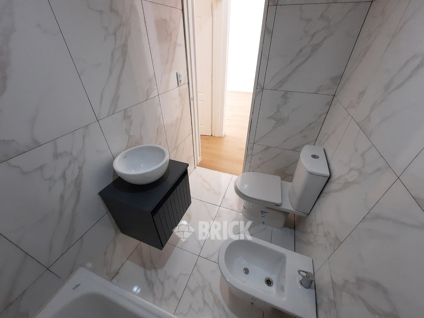 ESPINOSA al 1500 Piso PB 19