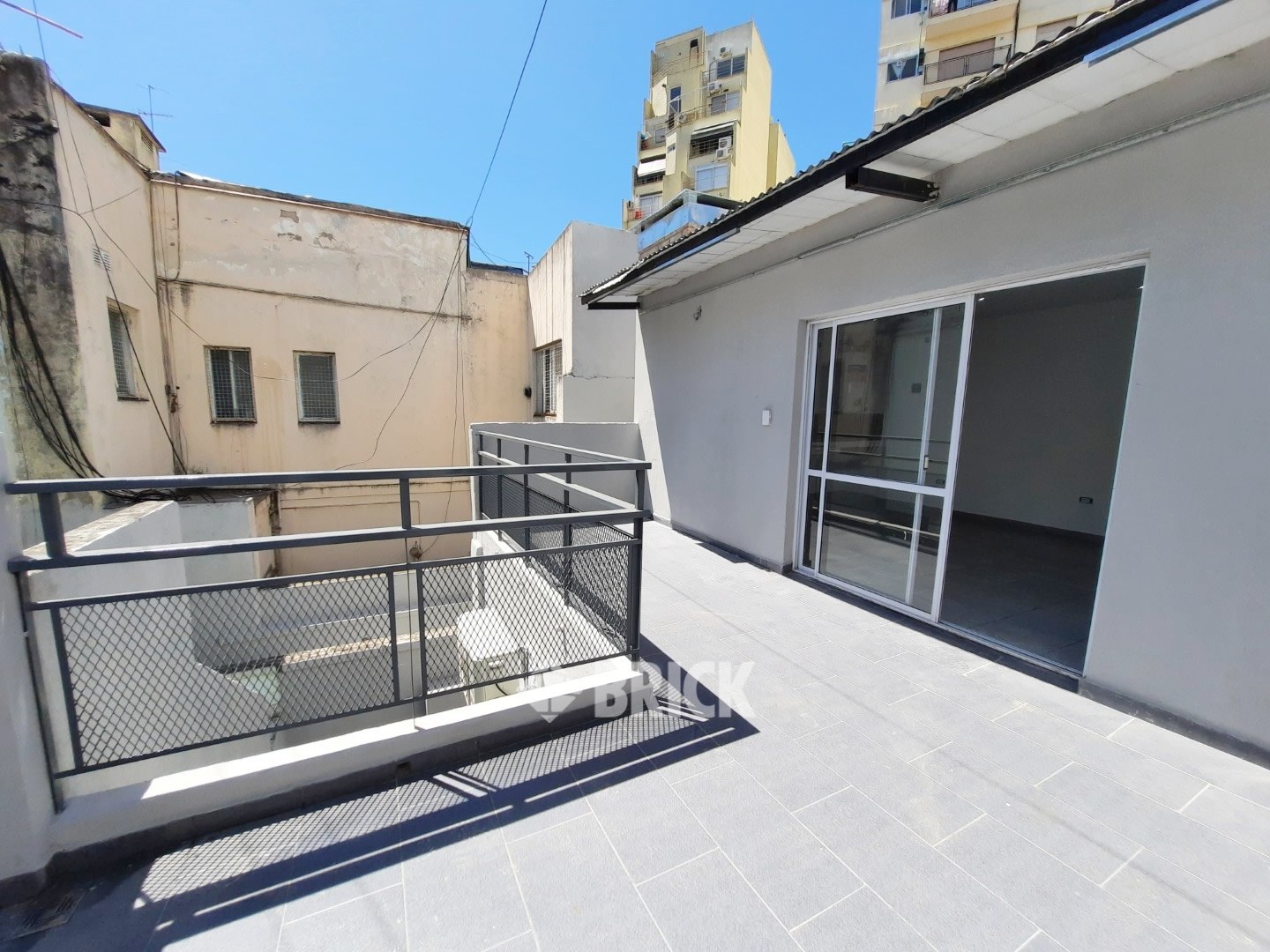 ESPINOSA al 1500 Piso PB 28