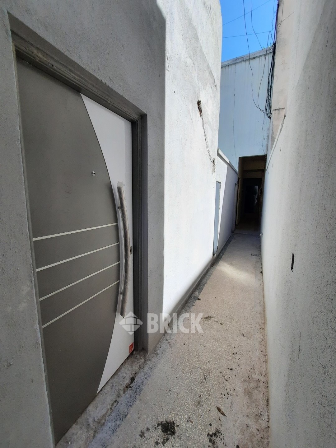 ESPINOSA al 1500 Piso PB 33