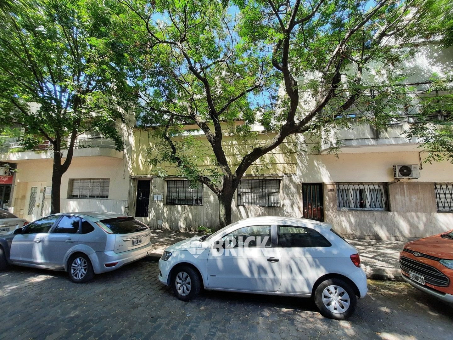 ESPINOSA al 1500 Piso PB 36