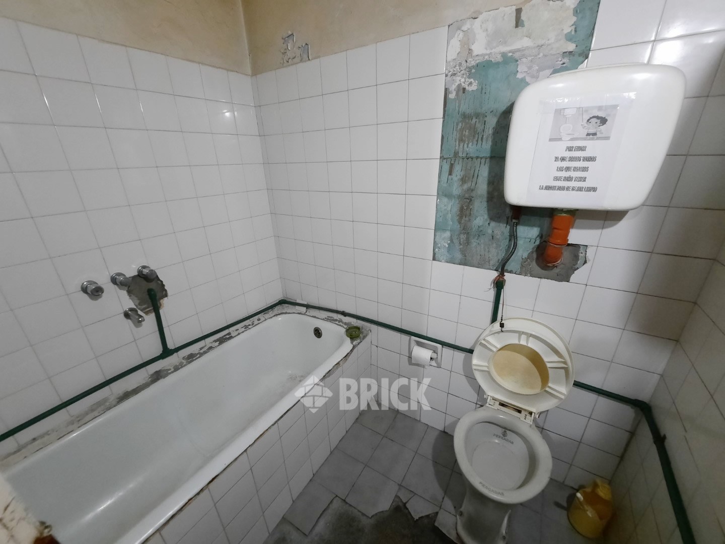 ALVAREZ THOMAS, AV. al 700 16