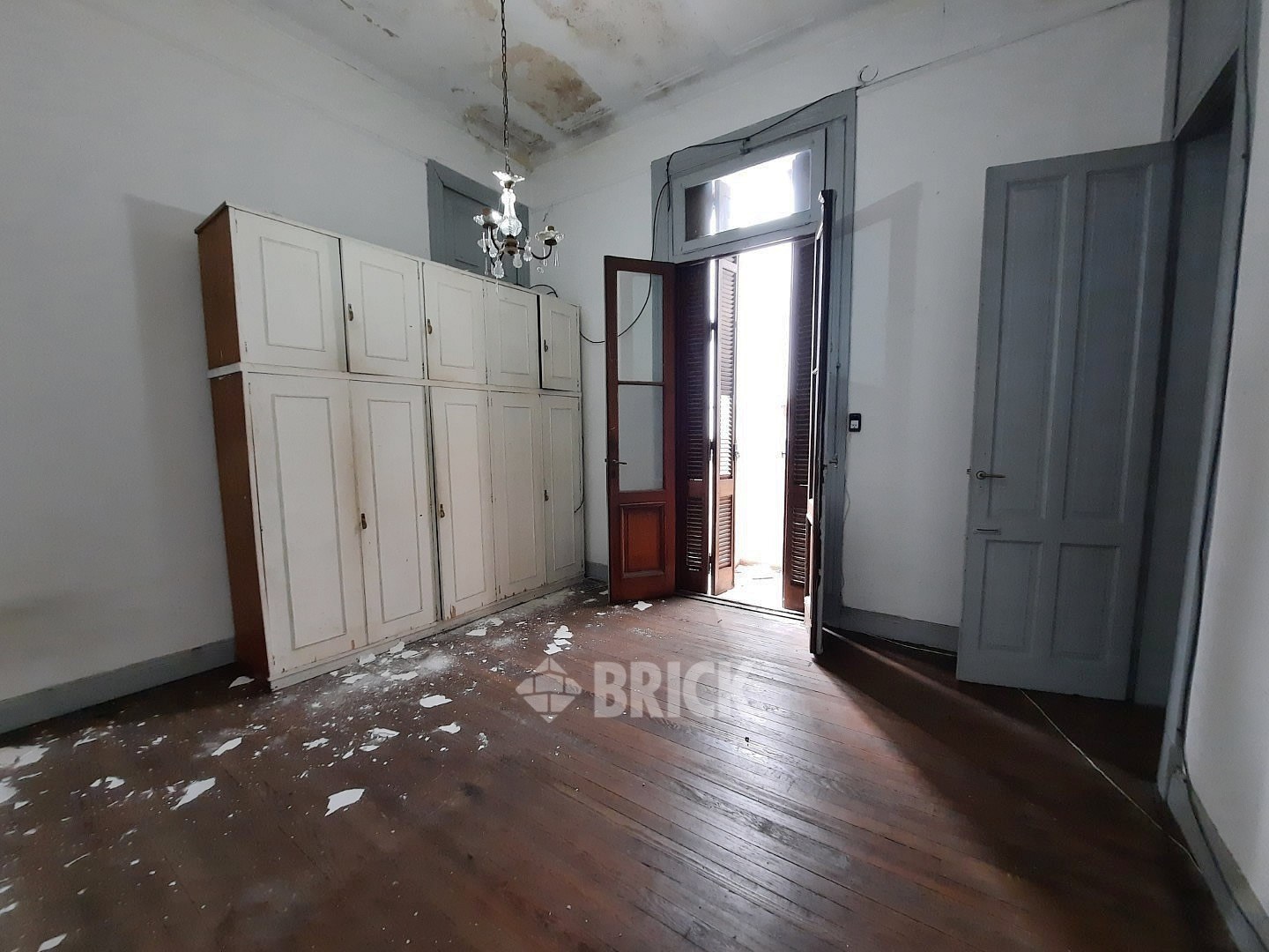 ALVAREZ THOMAS, AV. al 700 45