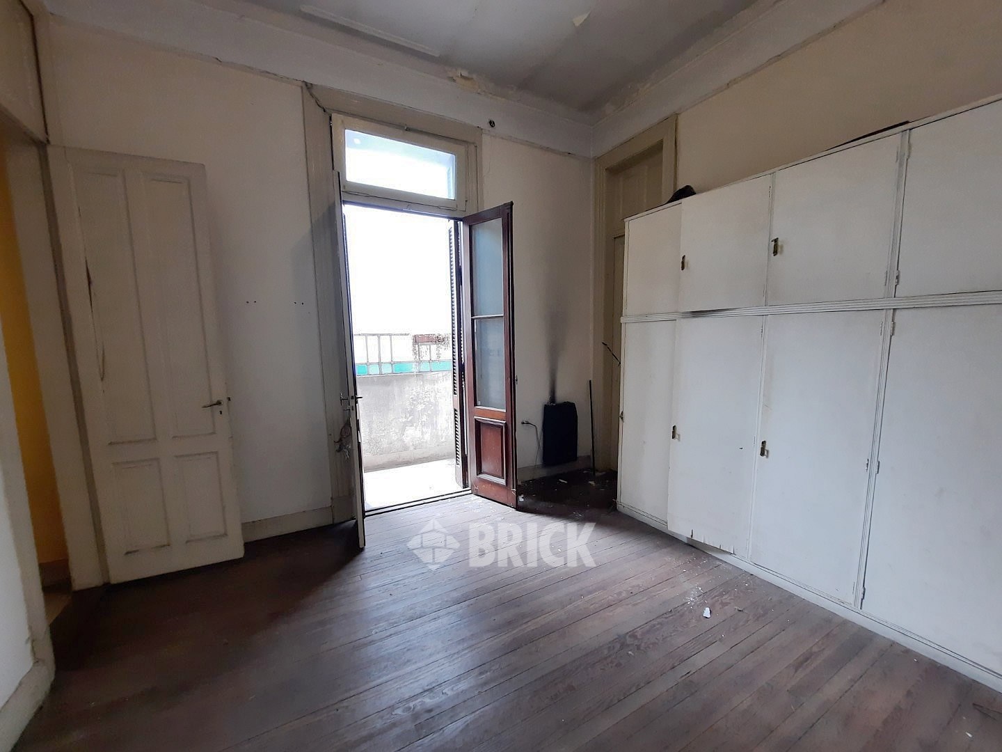 ALVAREZ THOMAS, AV. al 700 49