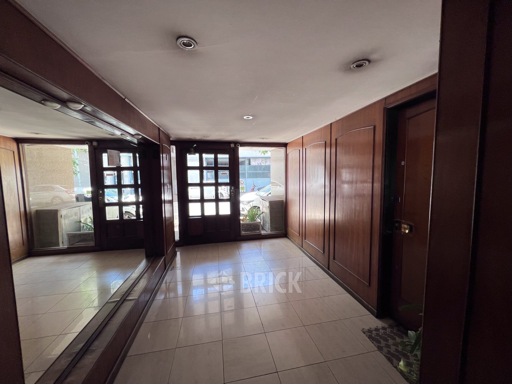 TRELLES, MANUEL al 800 Piso 2 12