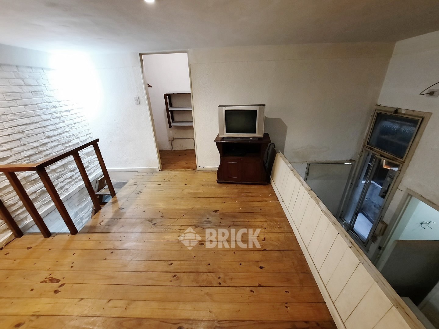 TUCUMAN al 600 Piso PB 23