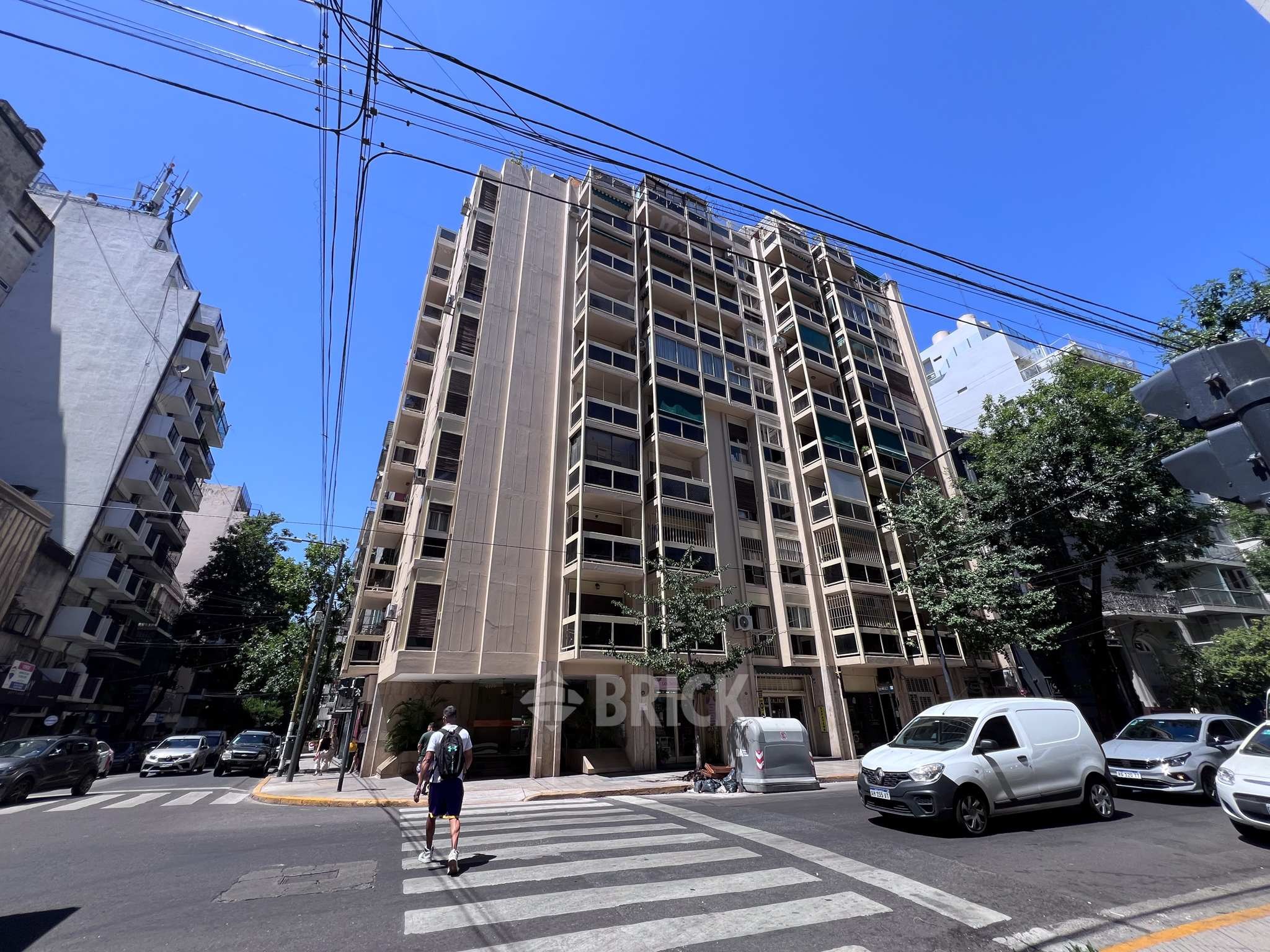 CHARCAS al 3100 Piso 9 12