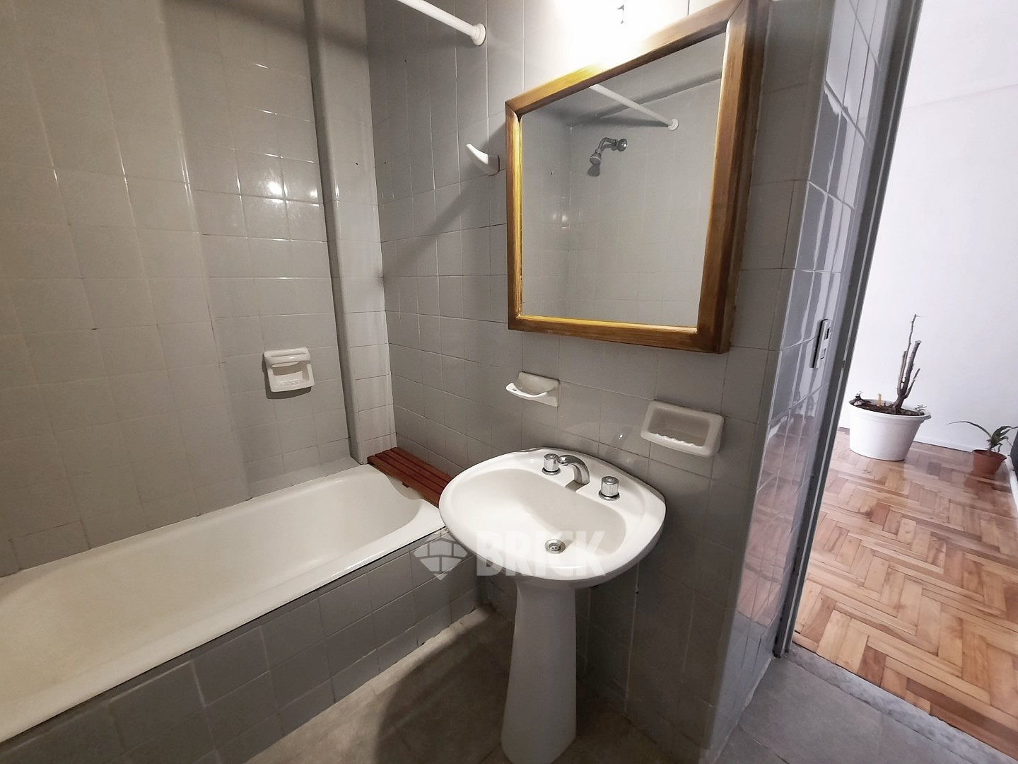 SANTA FE, AV. al 2500 Piso 3 17