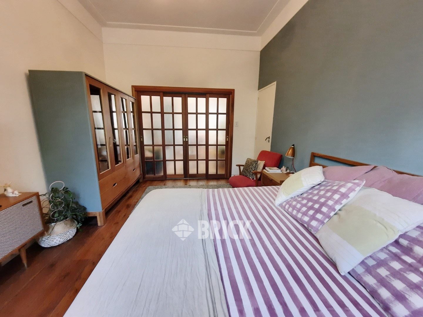 RIVADAVIA, AV. al 6200 Piso 2 11