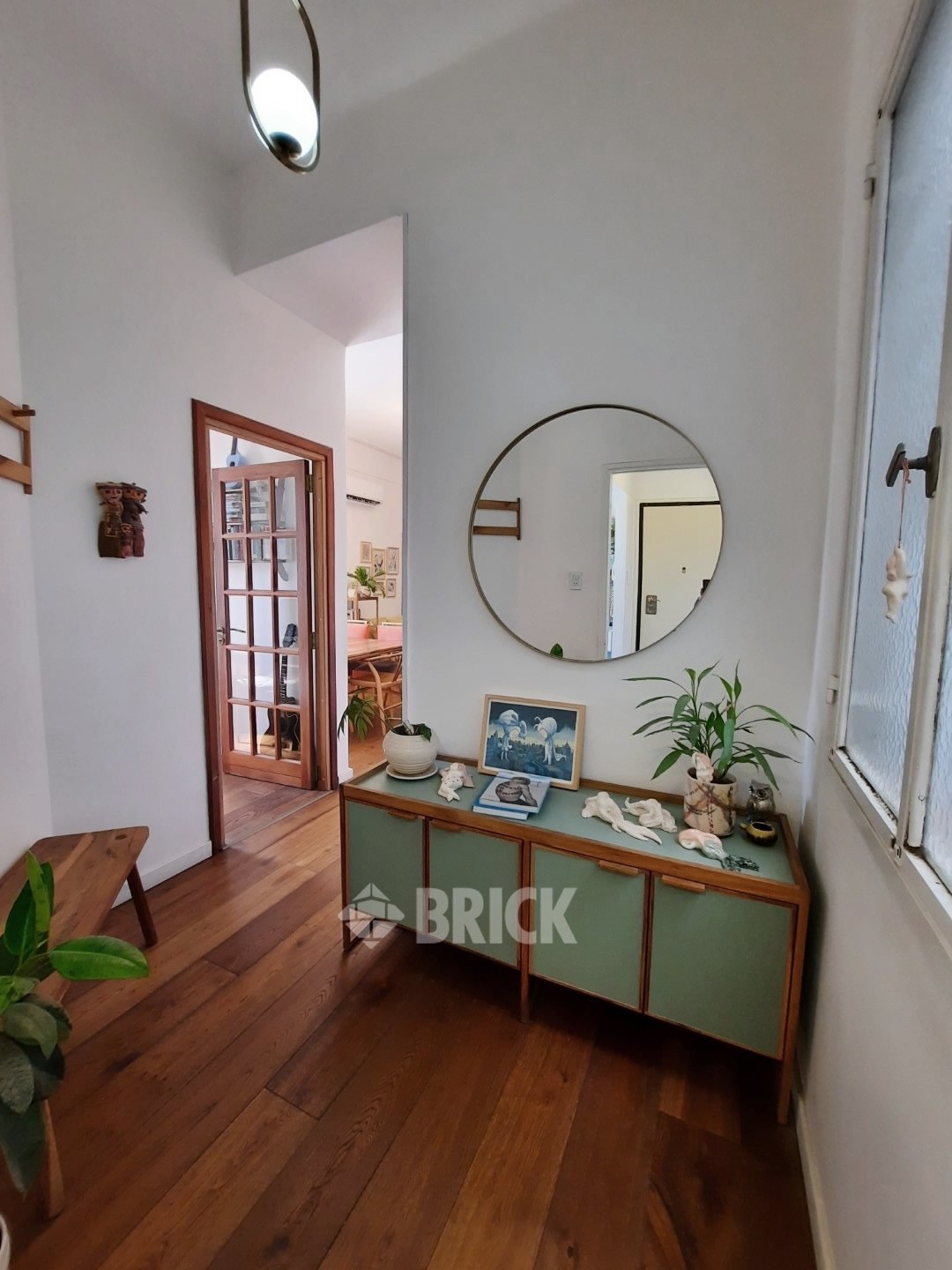 RIVADAVIA, AV. al 6200 Piso 2 23